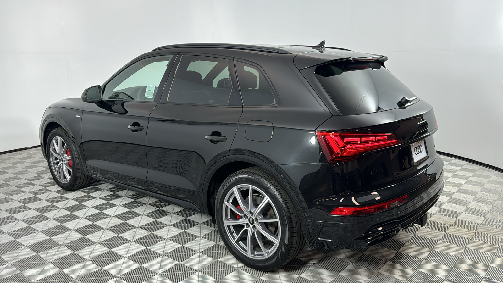 2024 Audi Q5 e  3