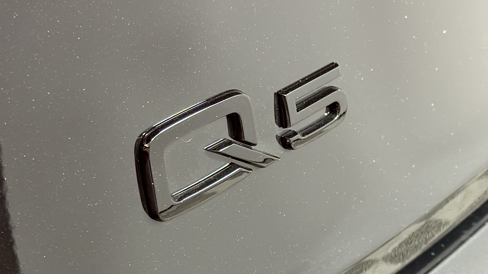 2024 Audi Q5 e  9