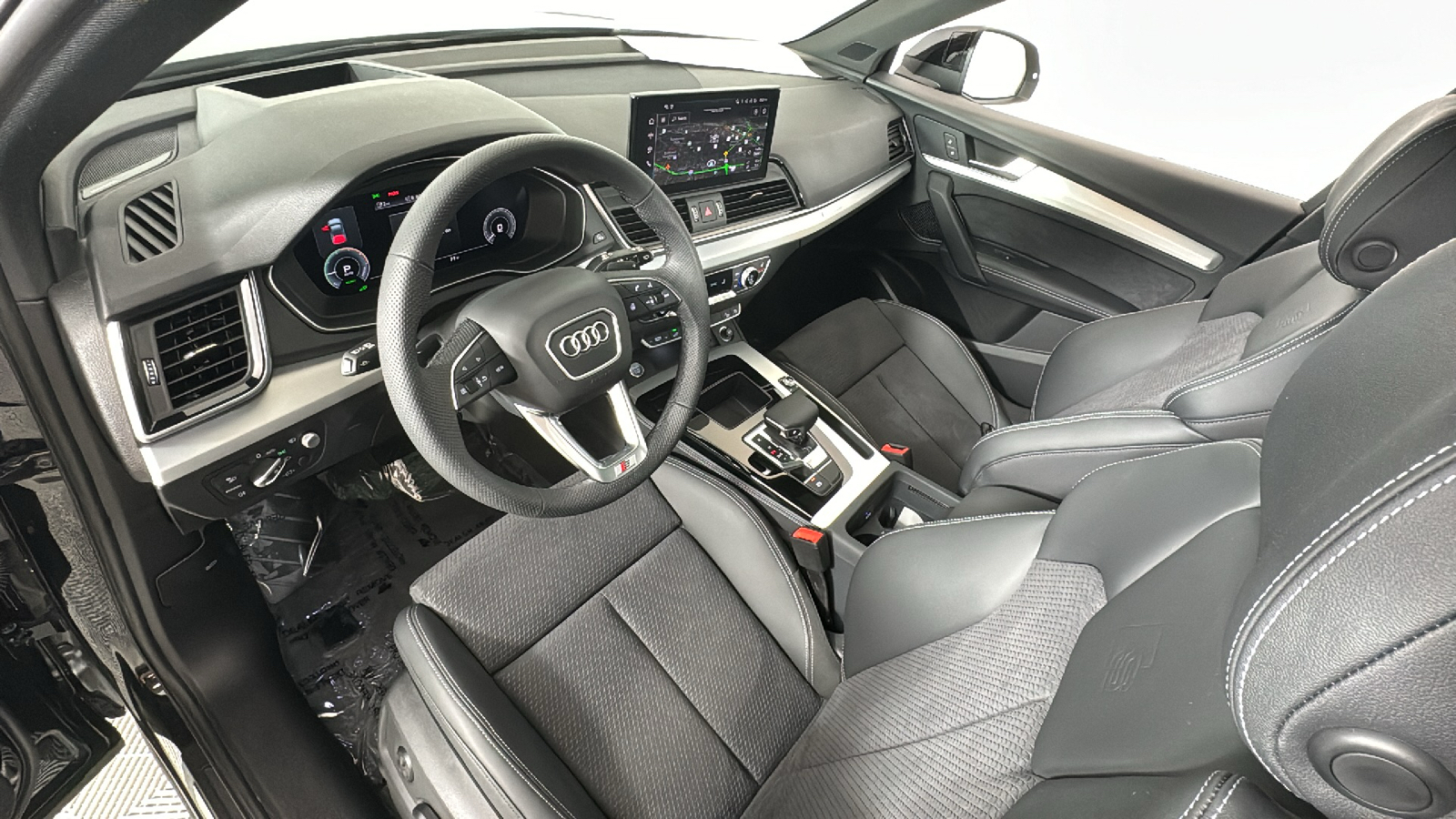 2024 Audi Q5 e  36