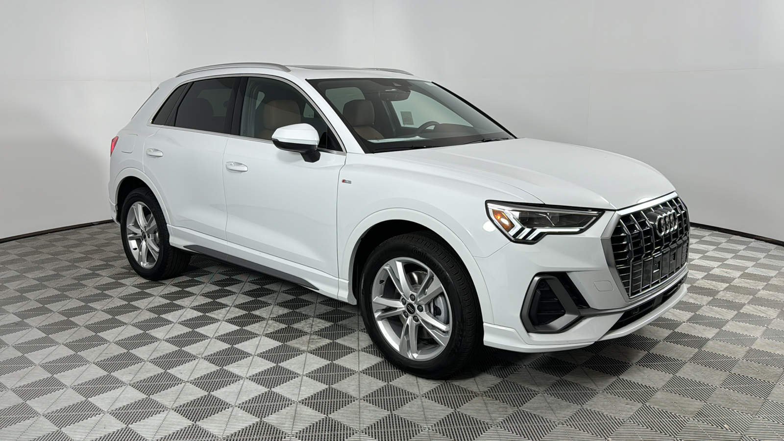 2024 Audi Q3  7