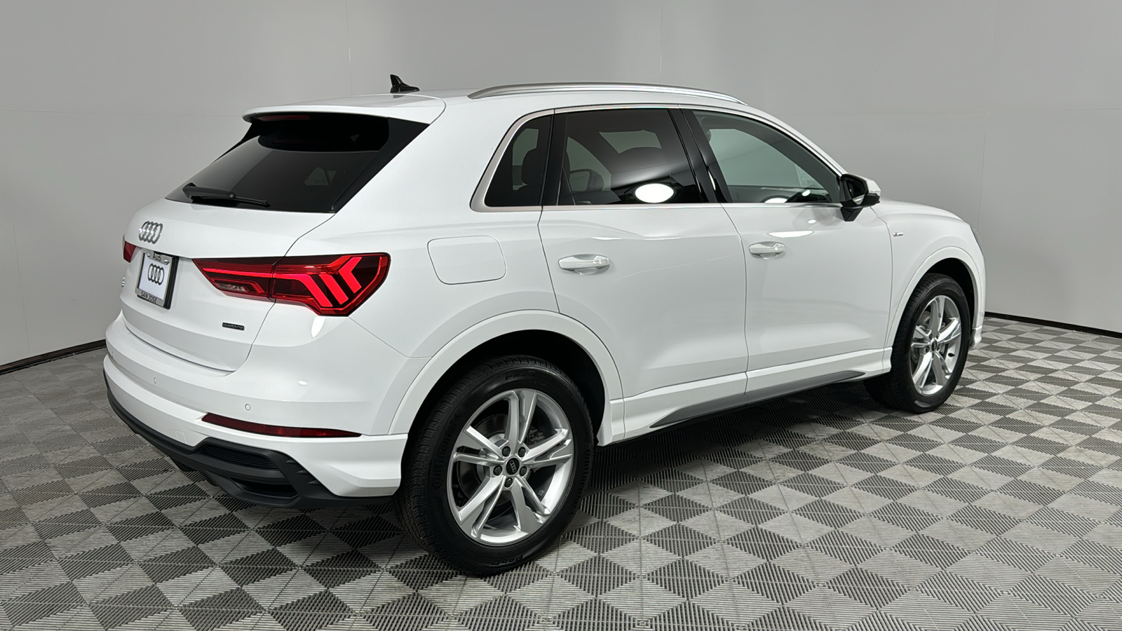 2024 Audi Q3  5