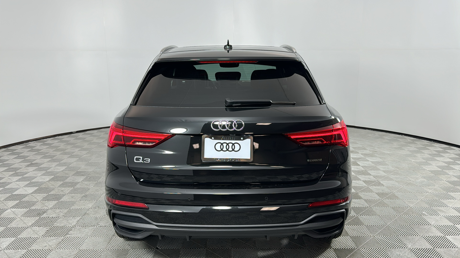 2024 Audi Q3  4