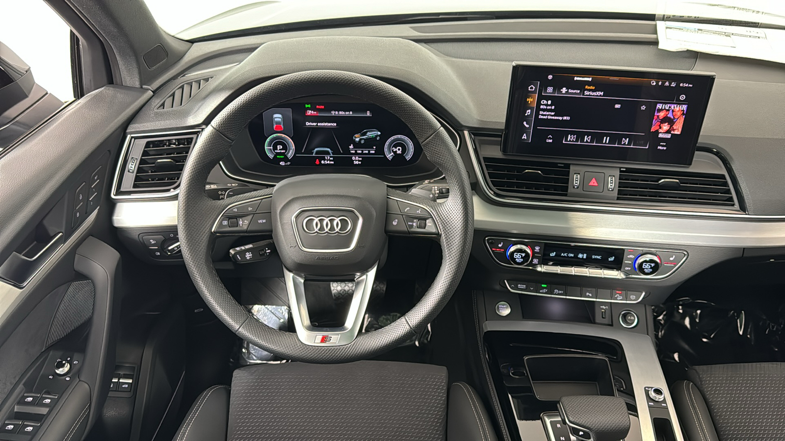 2024 Audi Q5 e  13