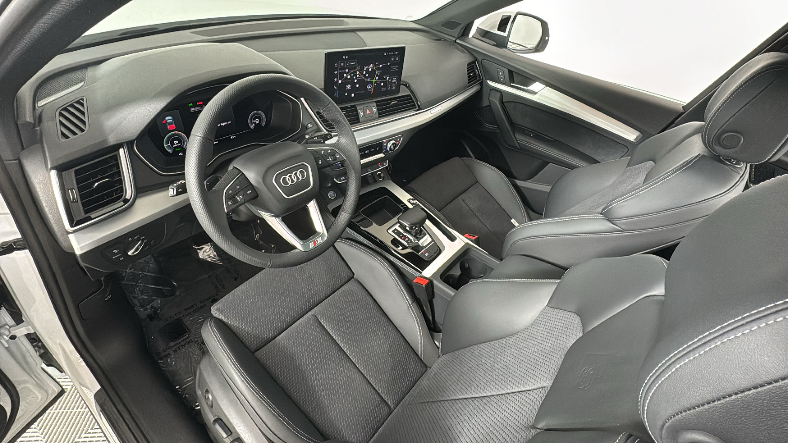 2024 Audi Q5 e  35