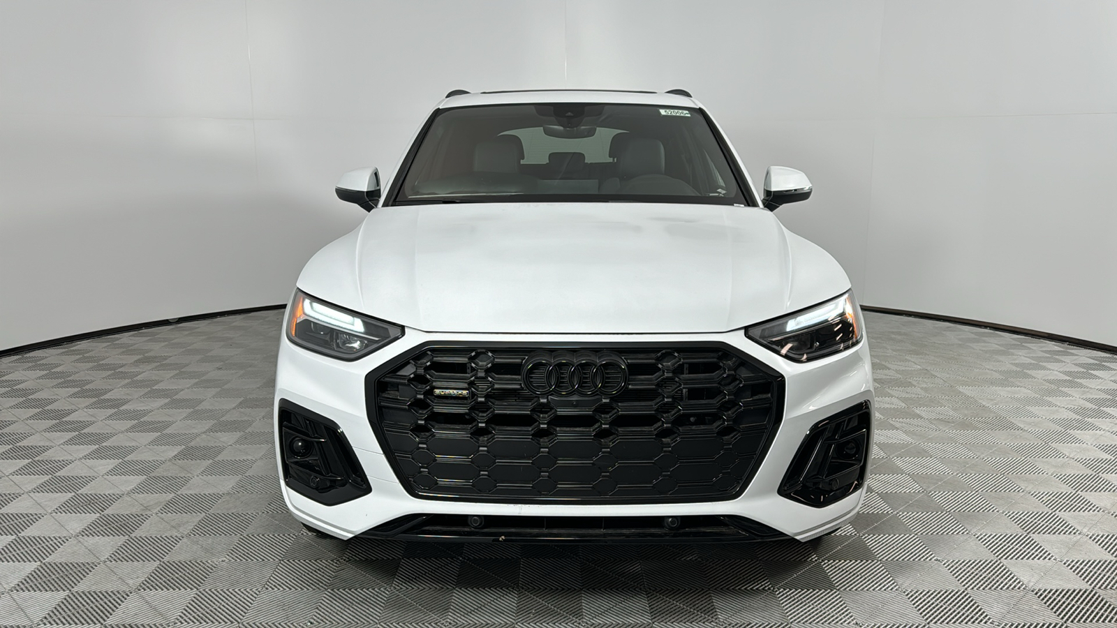 2024 Audi Q5 e  8