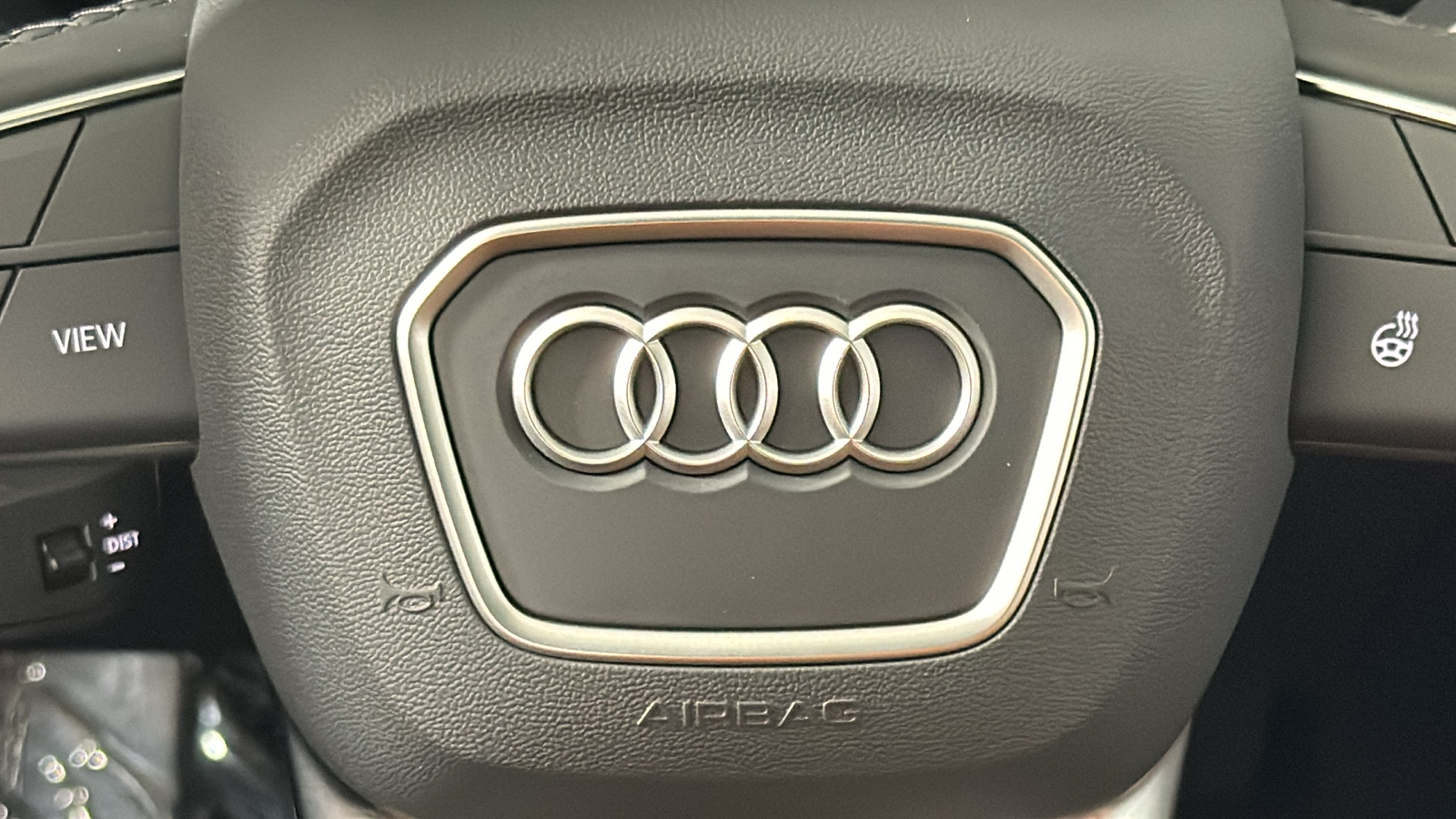 2025 Audi Q5  17