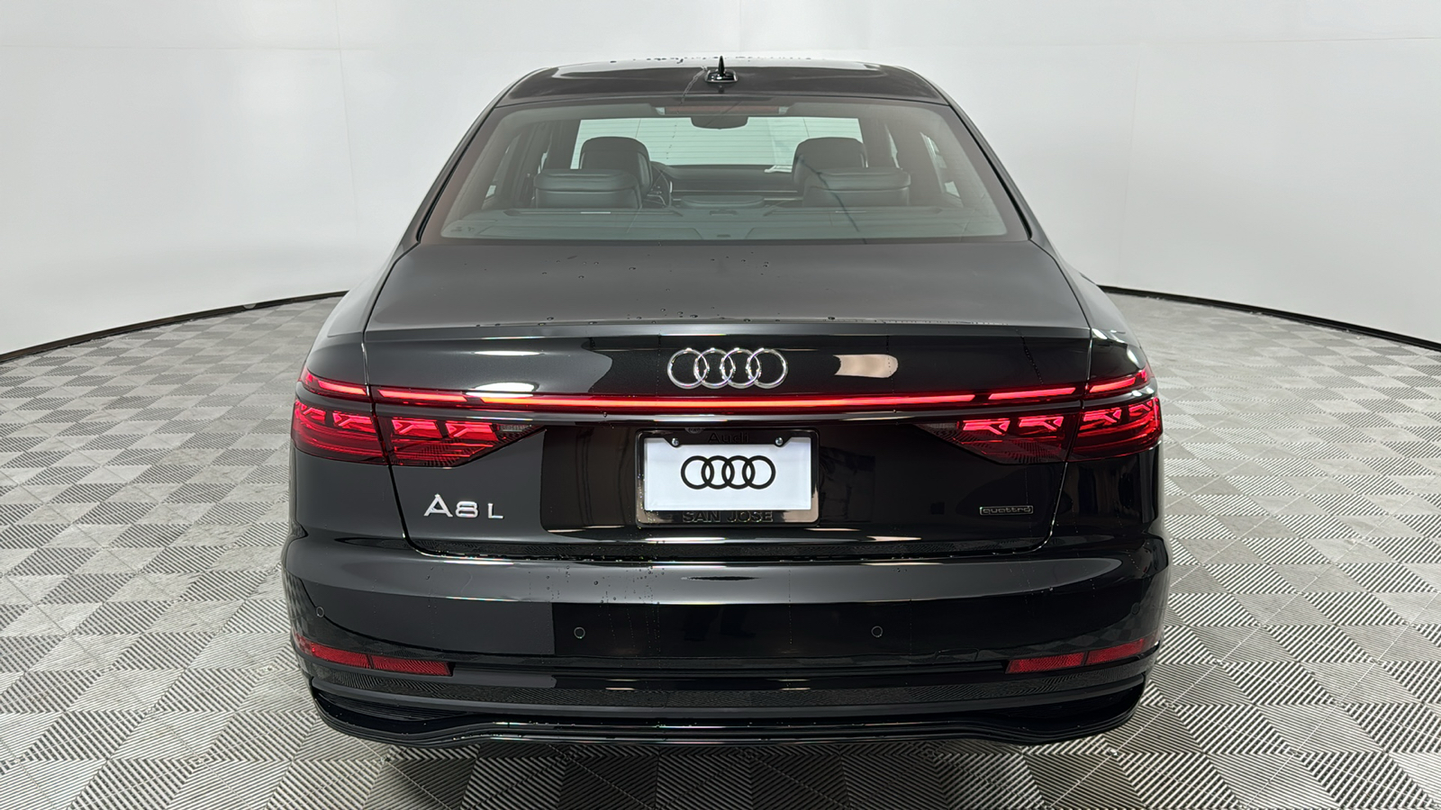 2025 Audi A8 L 55 4