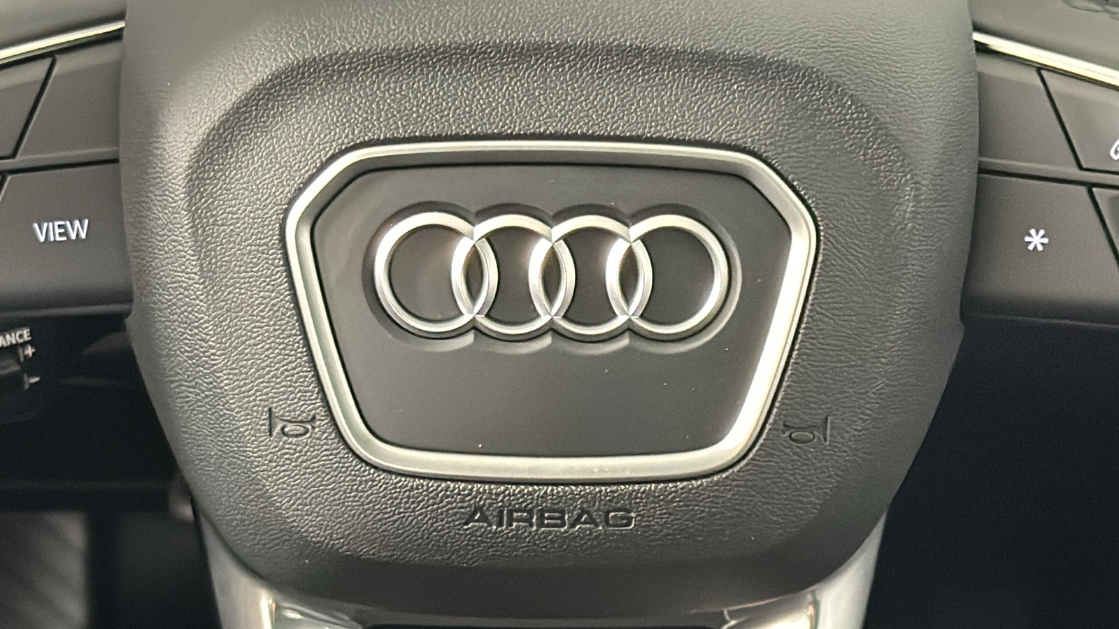 2025 Audi Q3  17