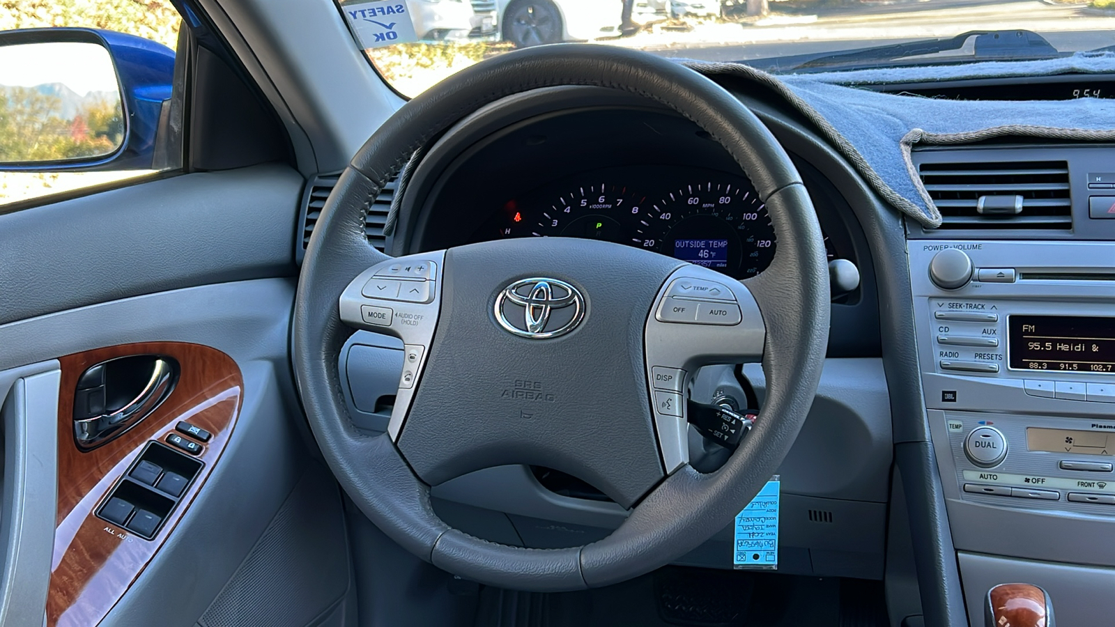 2011 Toyota Camry XLE 15