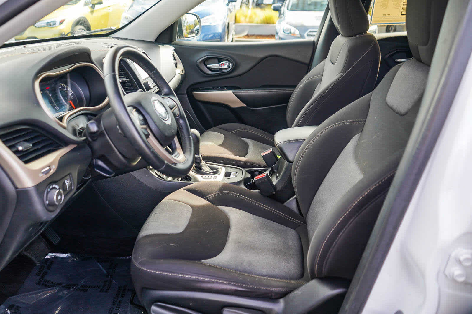 2018 Jeep Cherokee Latitude 19