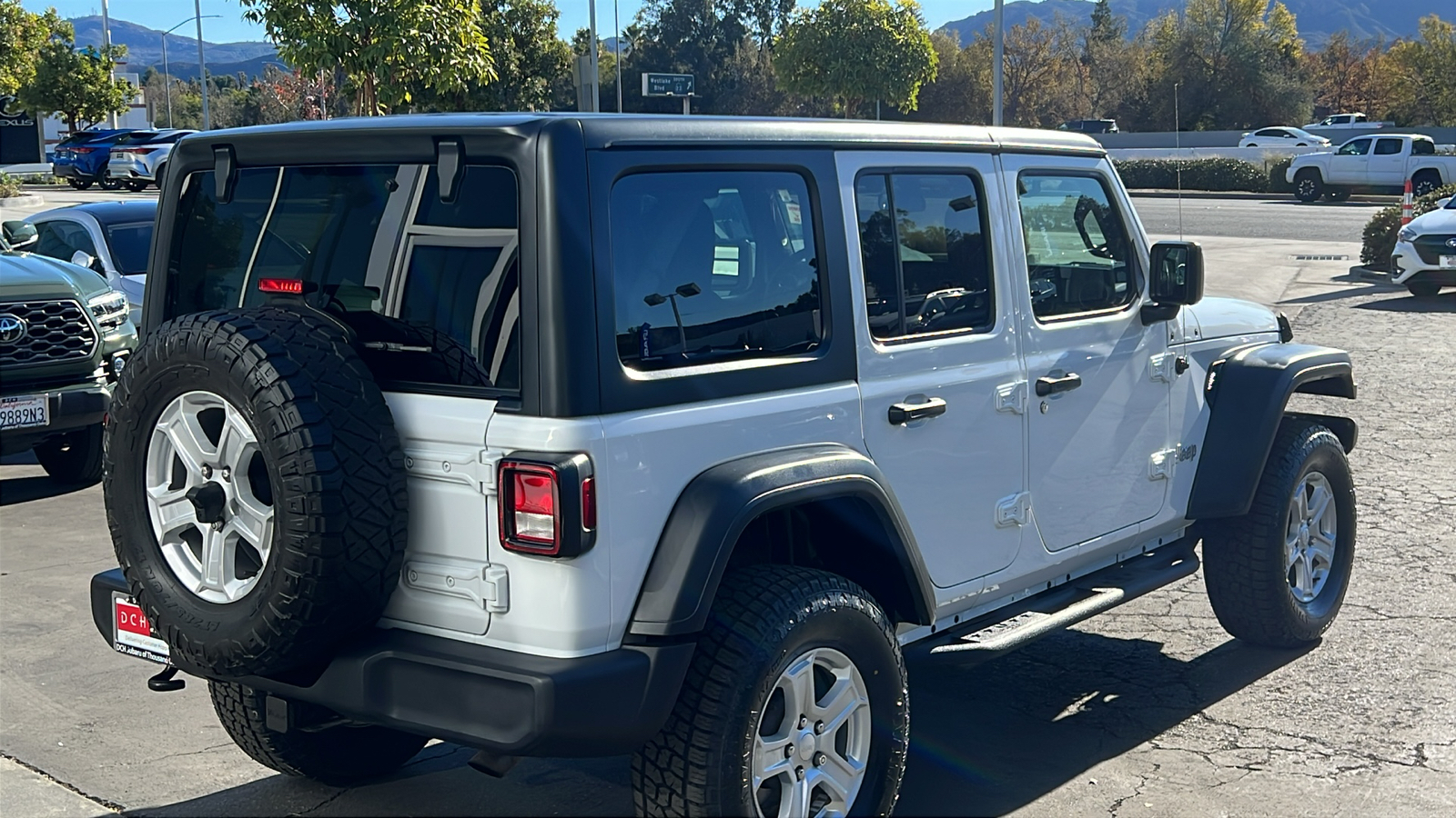 2018 Jeep Wrangler Unlimited Sport S 4