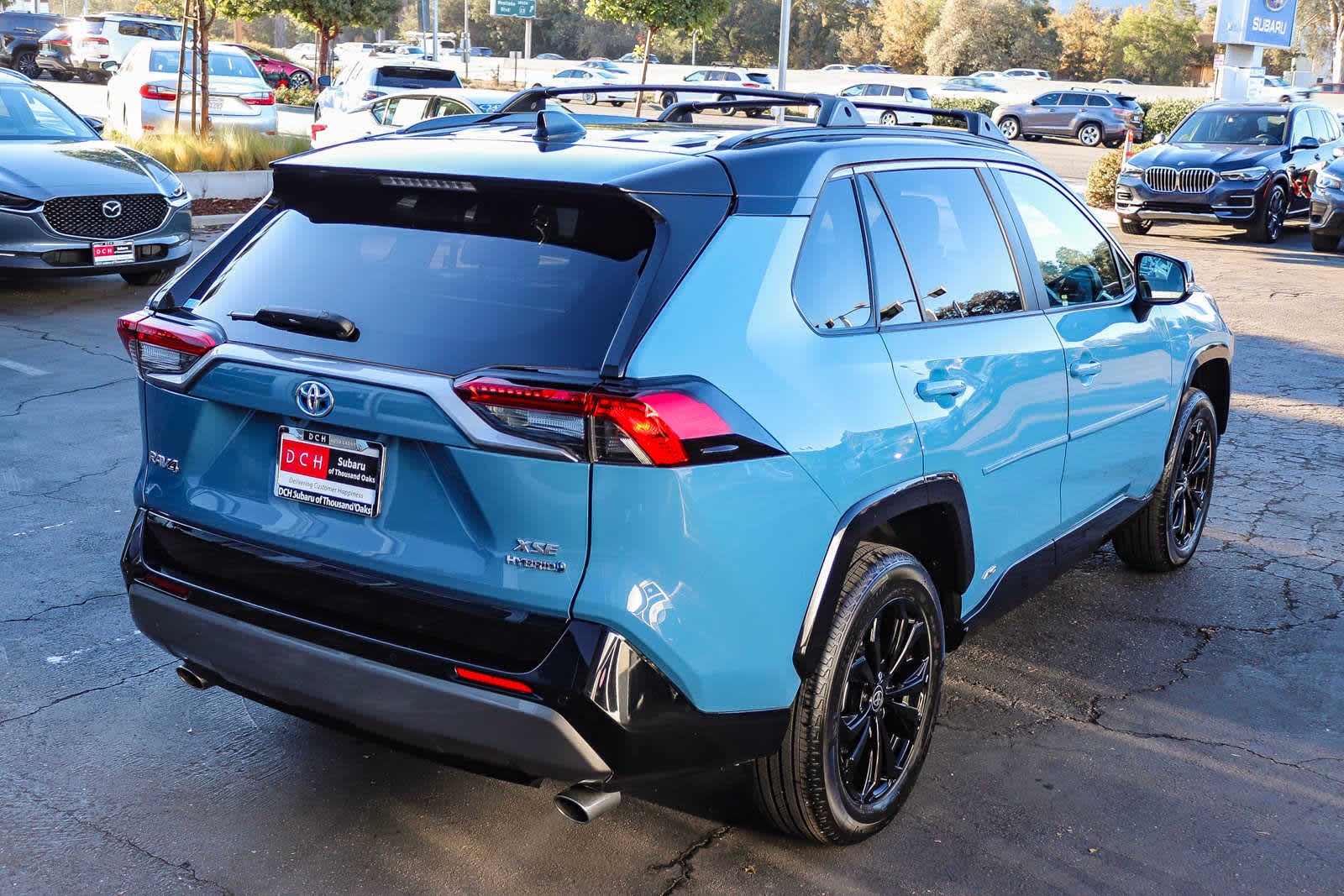 2022 Toyota RAV4 Hybrid XSE 4