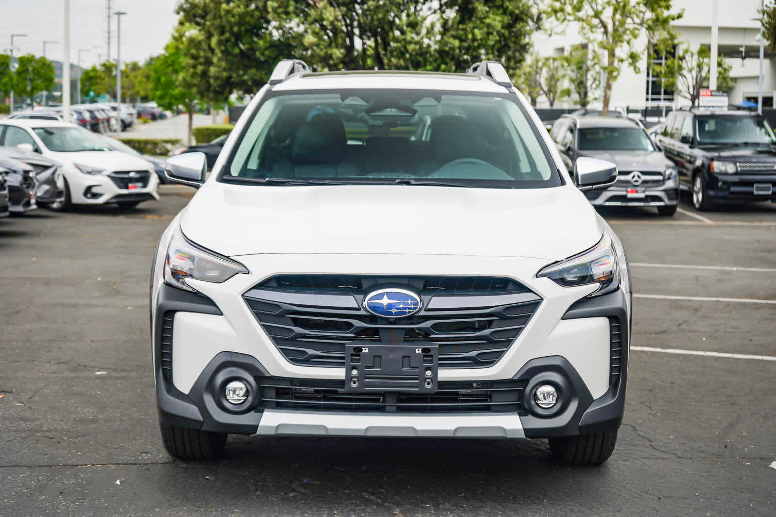 2024 Subaru Outback Touring XT 2