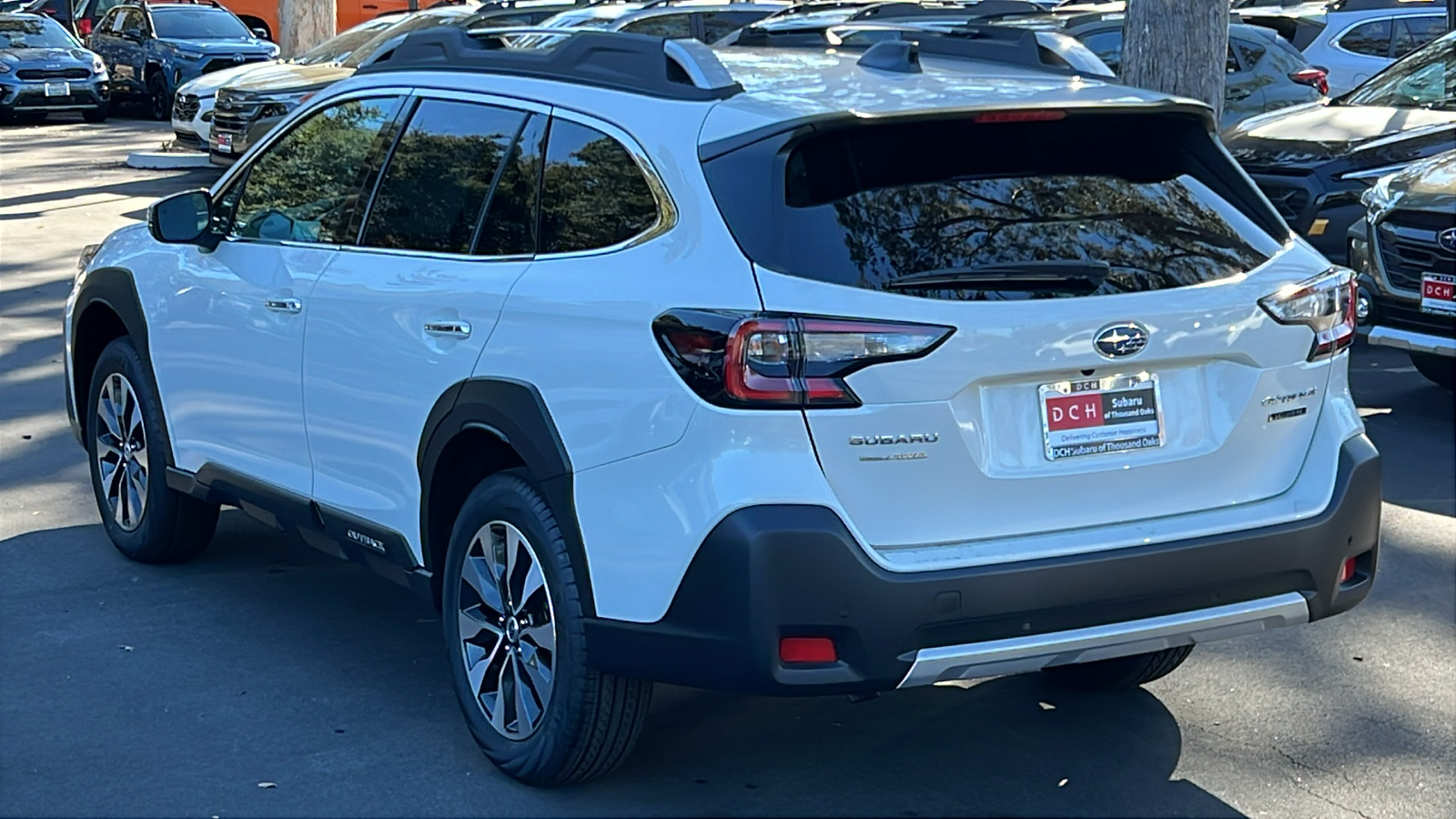 2025 Subaru Outback Touring 6