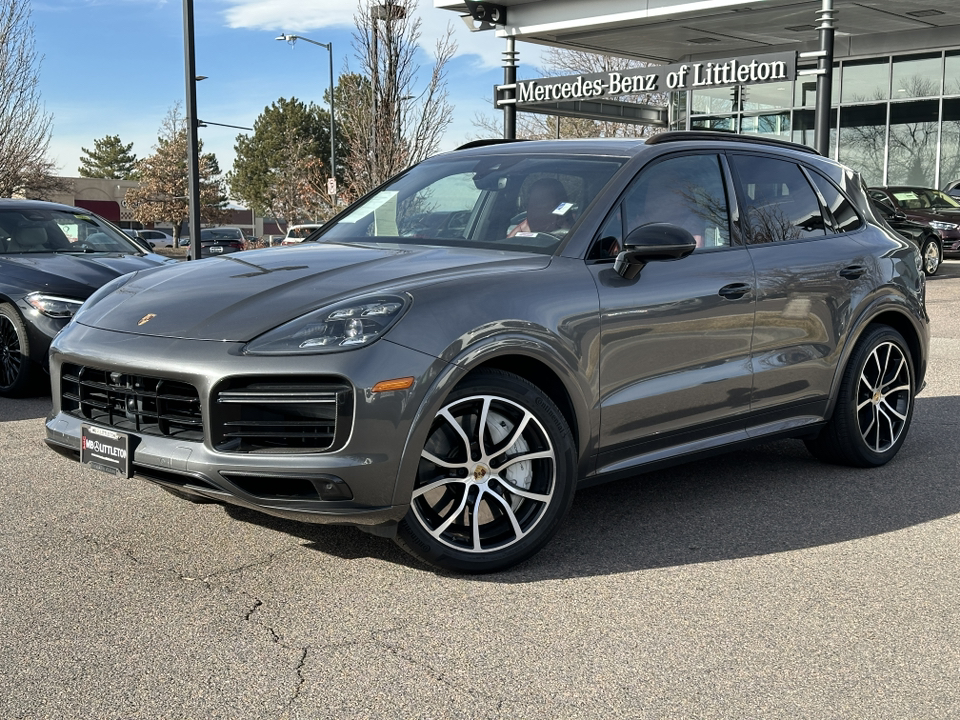 2019 Porsche Cayenne Turbo 1