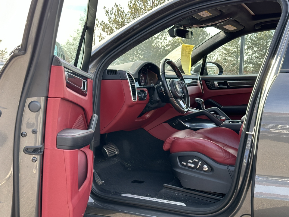 2019 Porsche Cayenne Turbo 11