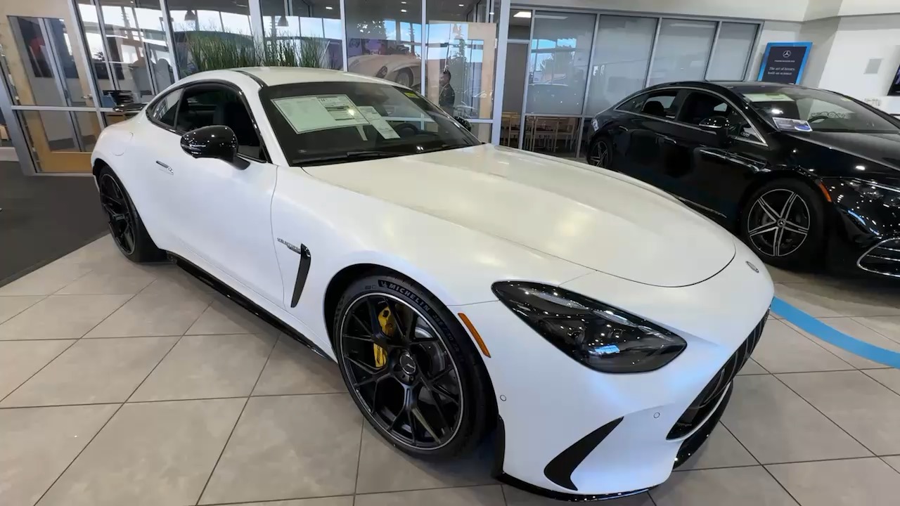 2025 Mercedes-Benz AMG GT 55 2