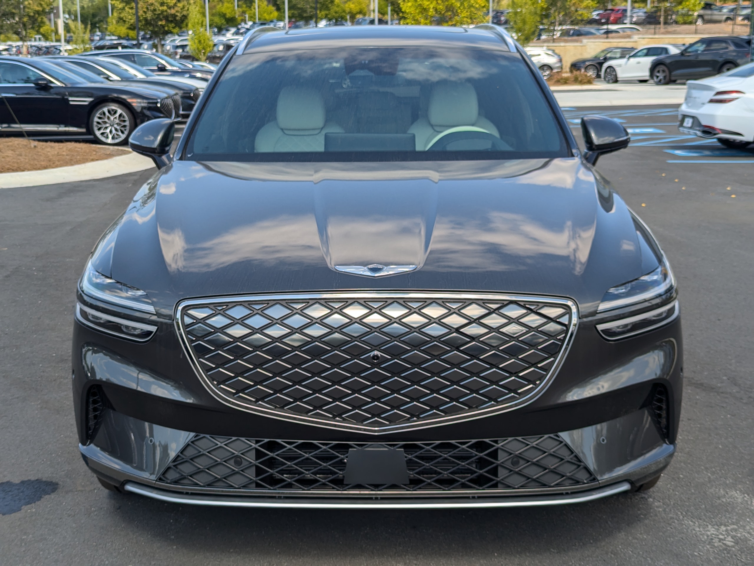 2025 Genesis Electrified GV70 Prestige 2