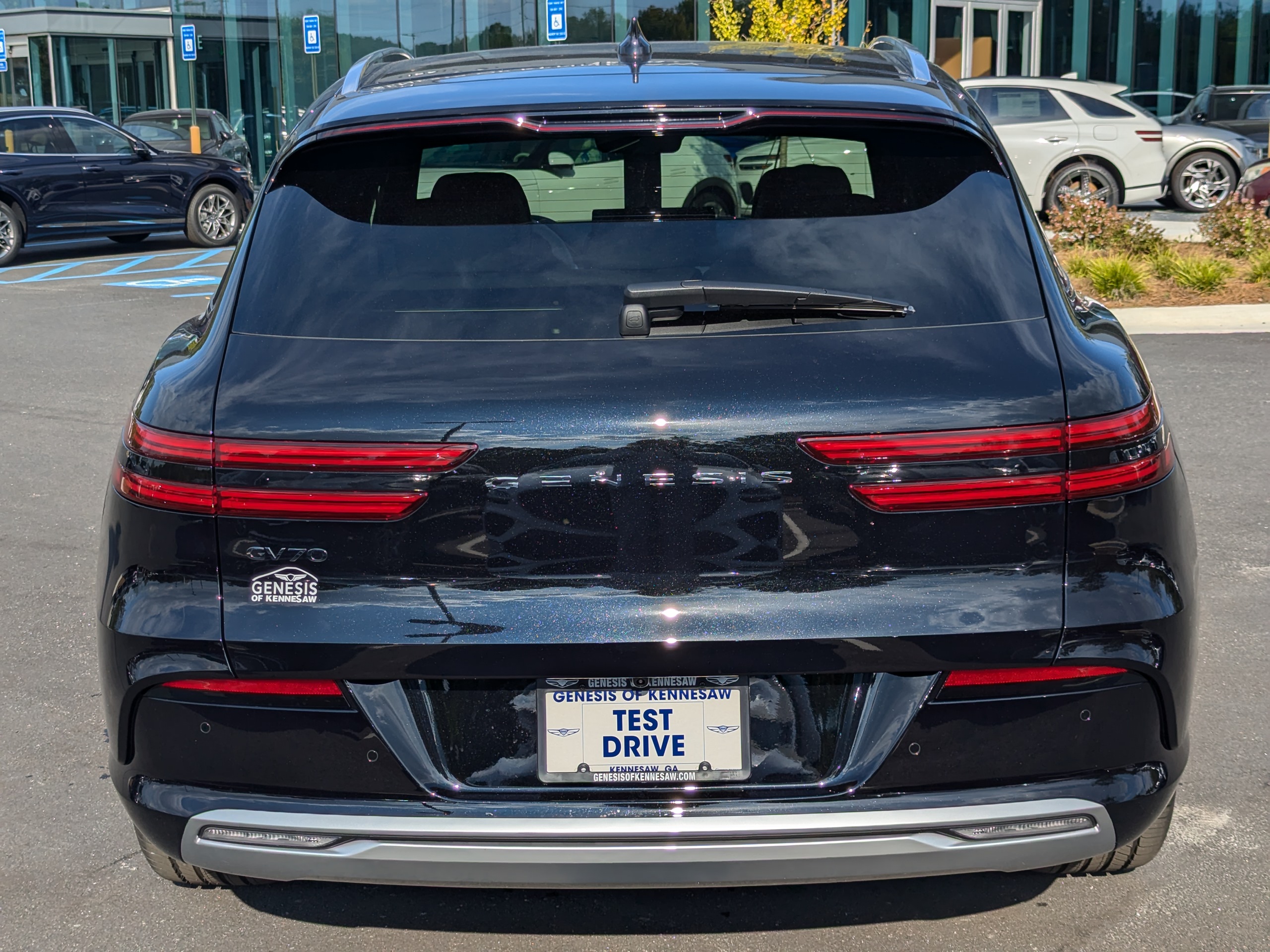 2025 Genesis Electrified GV70 Advanced 6