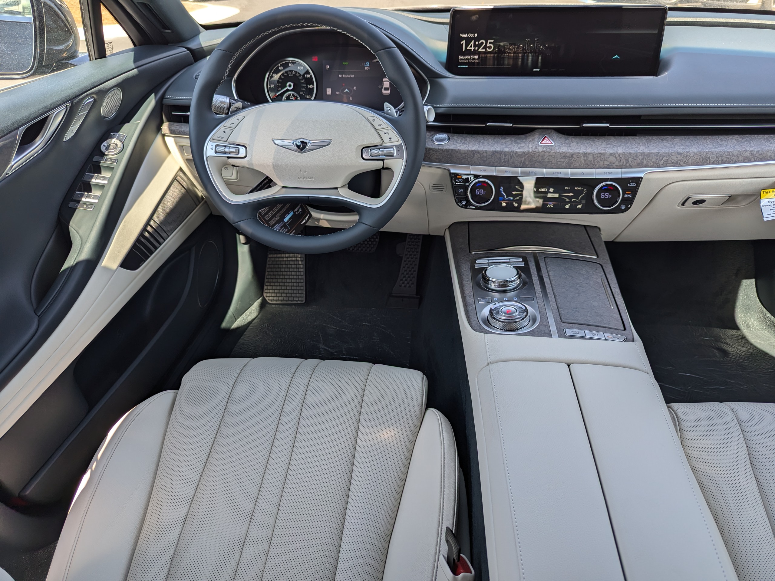 2024 Genesis Electrified G80 Advanced 14