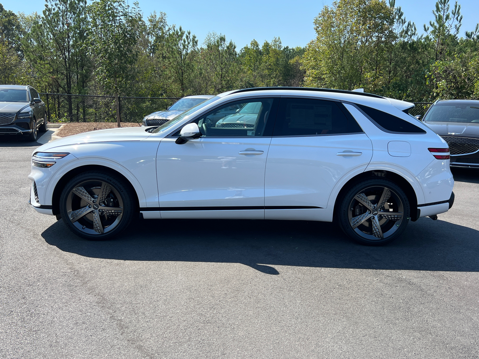 2025 Genesis GV70 2.5T Sport Prestige 4