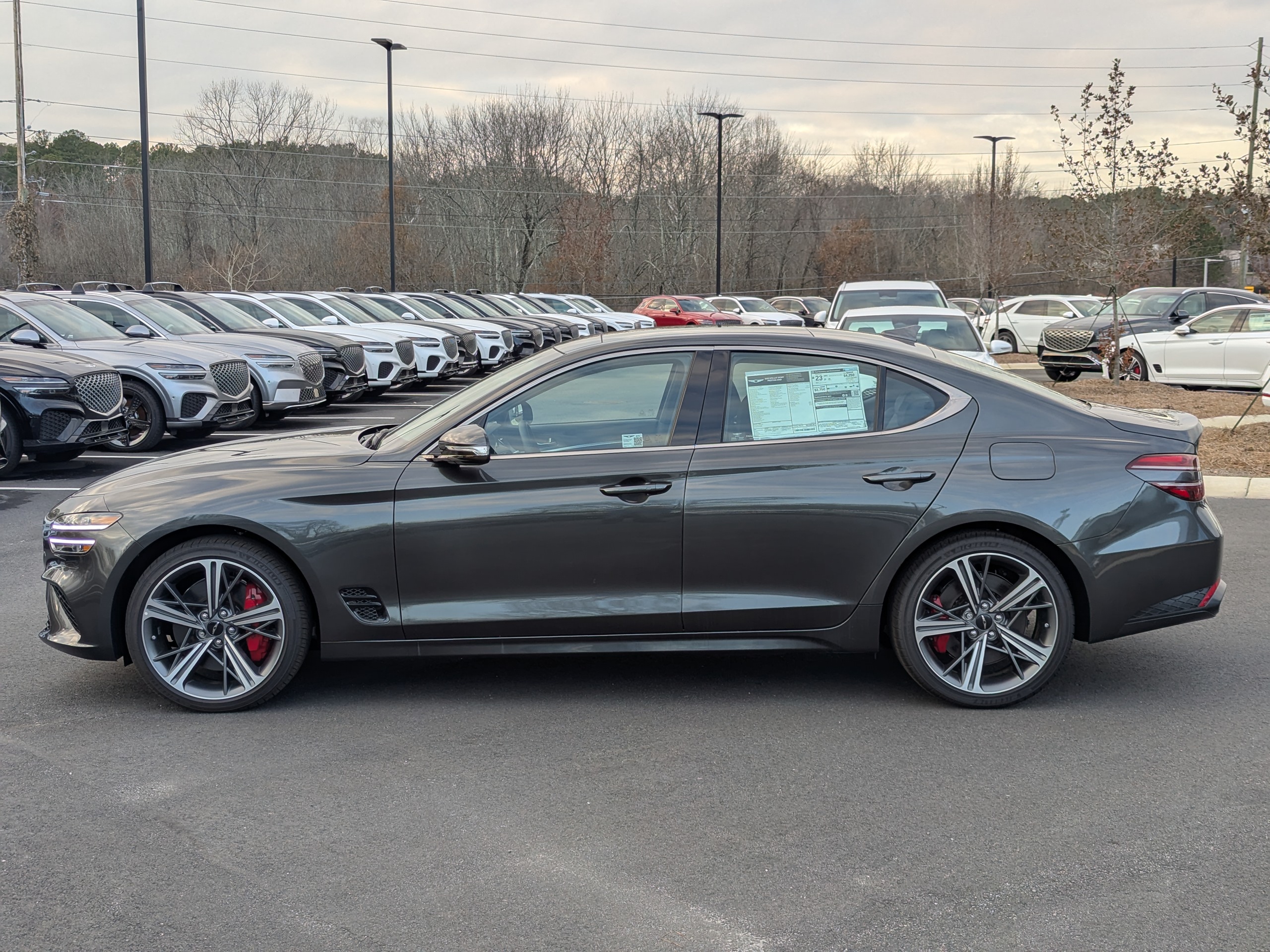 2025 Genesis G70 2.5T 4