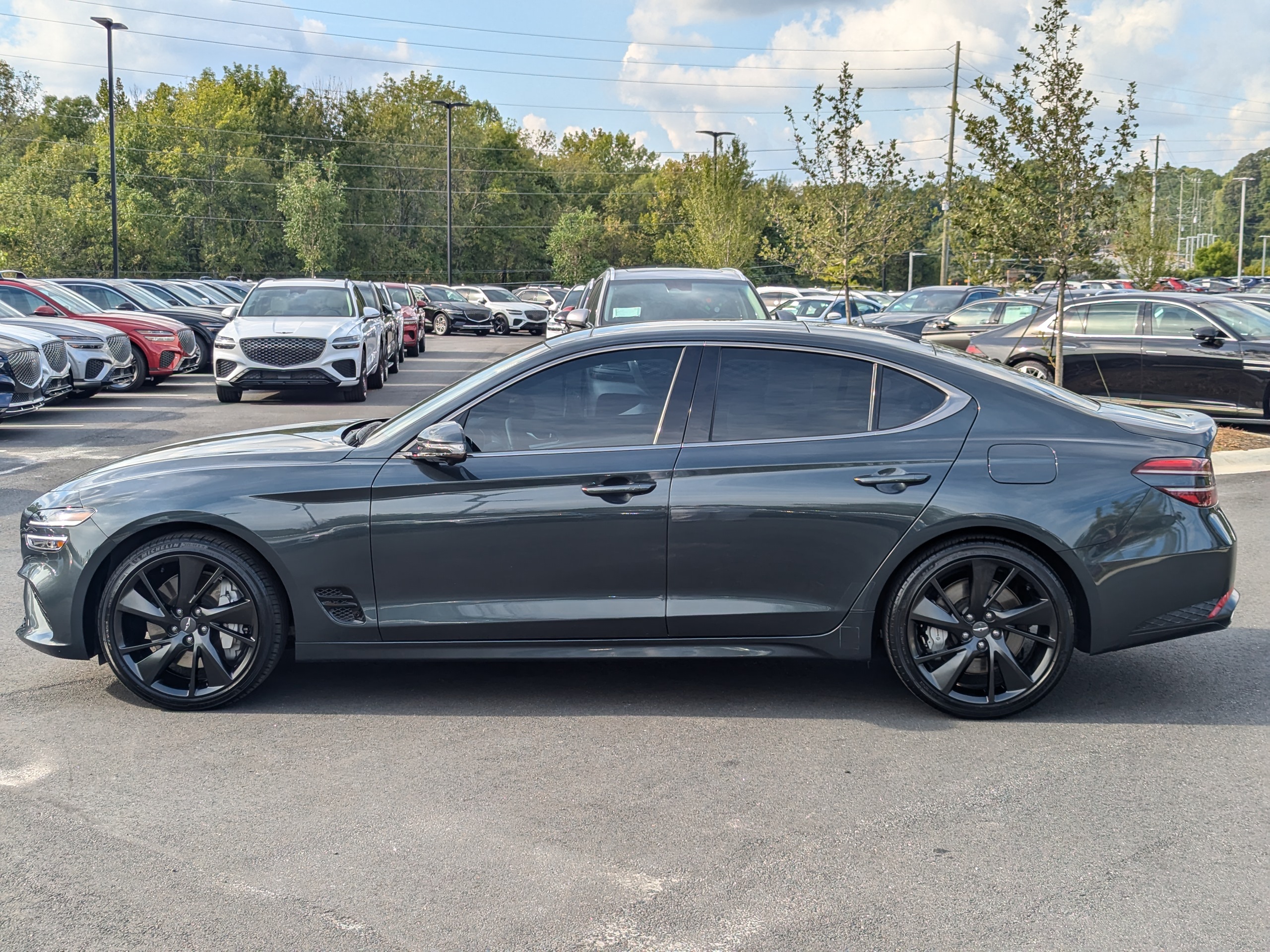 2023 Genesis G70 3.3T Sport Prestige 4