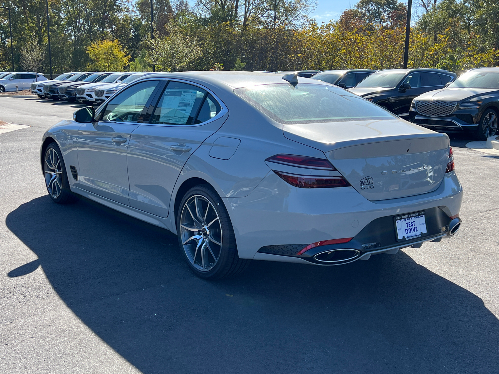 2025 Genesis G70 2.5T 5