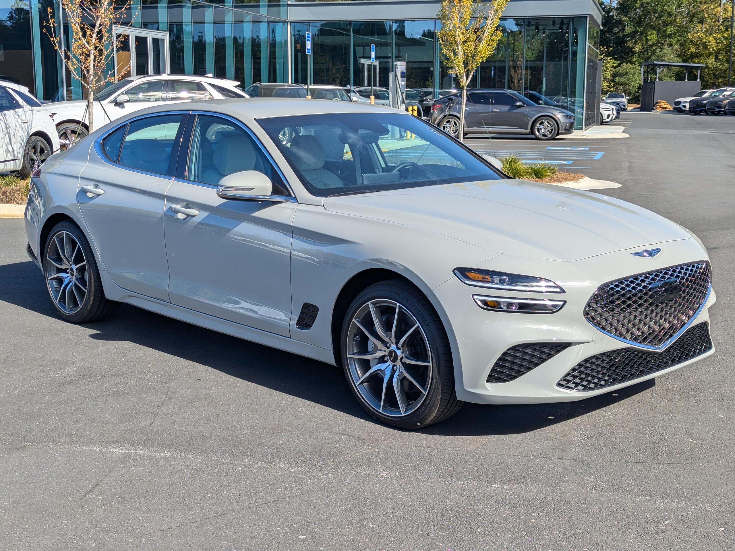 2025 Genesis G70 2.5T 1