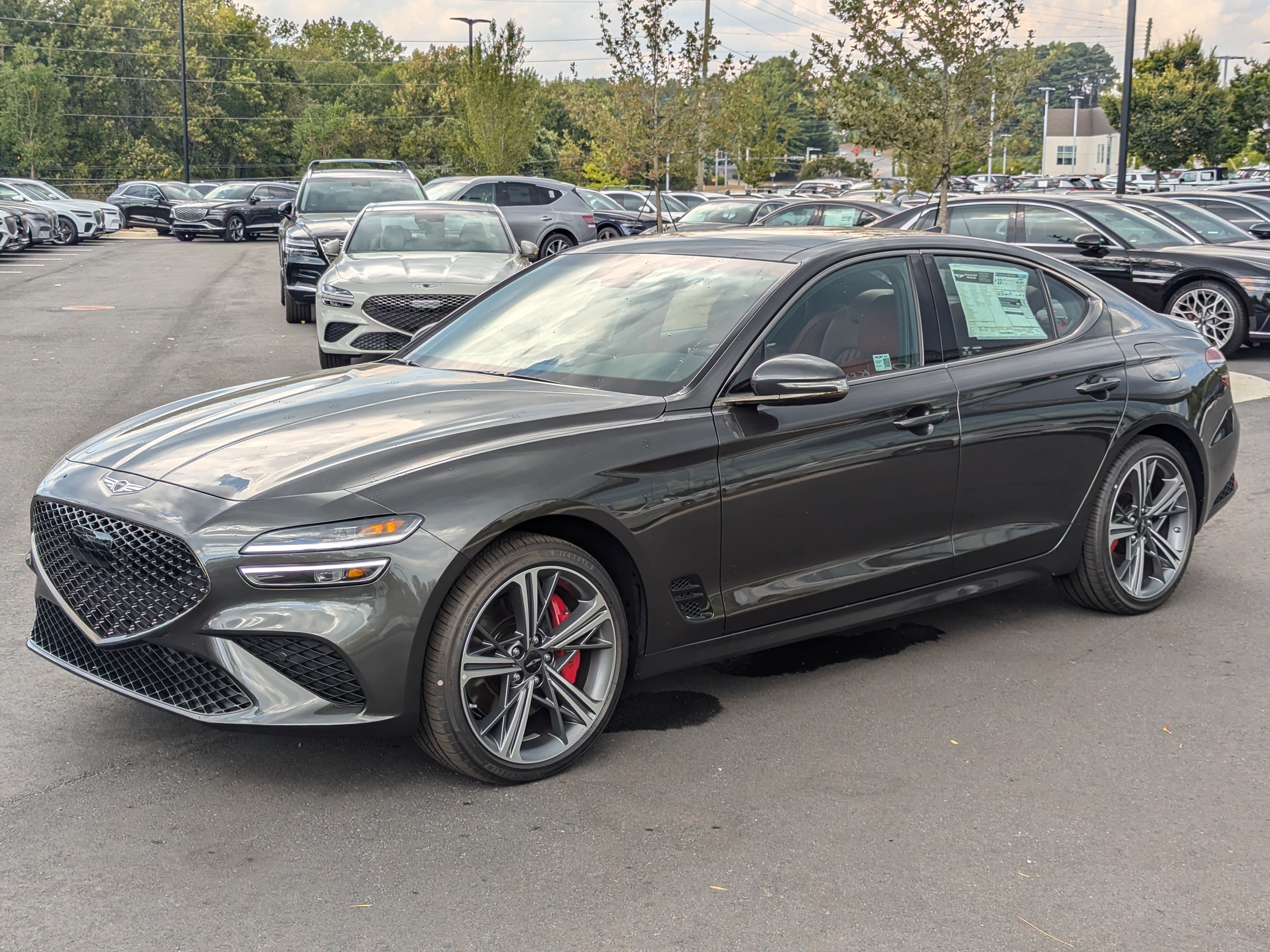 2025 Genesis G70 2.5T 3