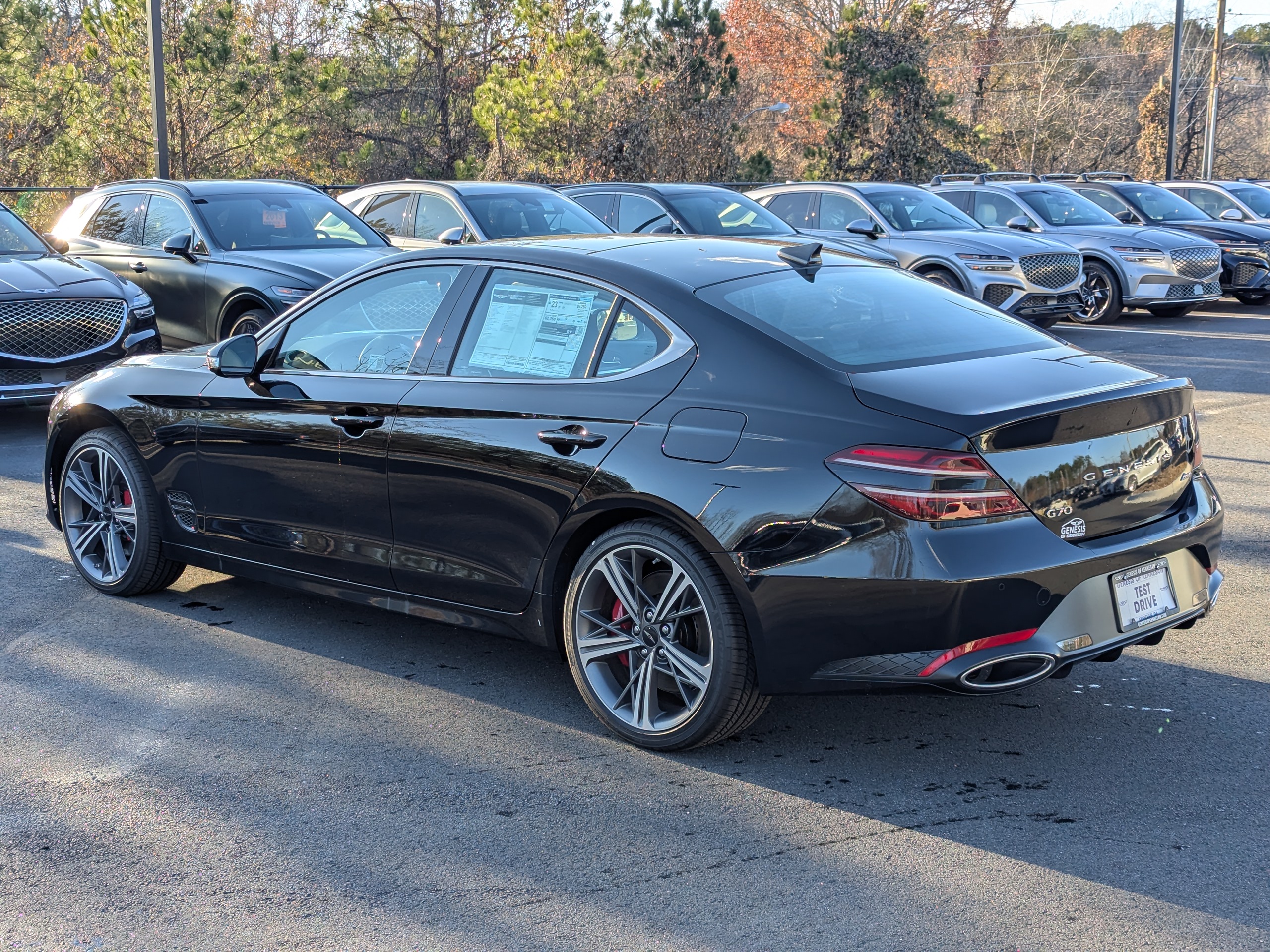 2025 Genesis G70 2.5T 5