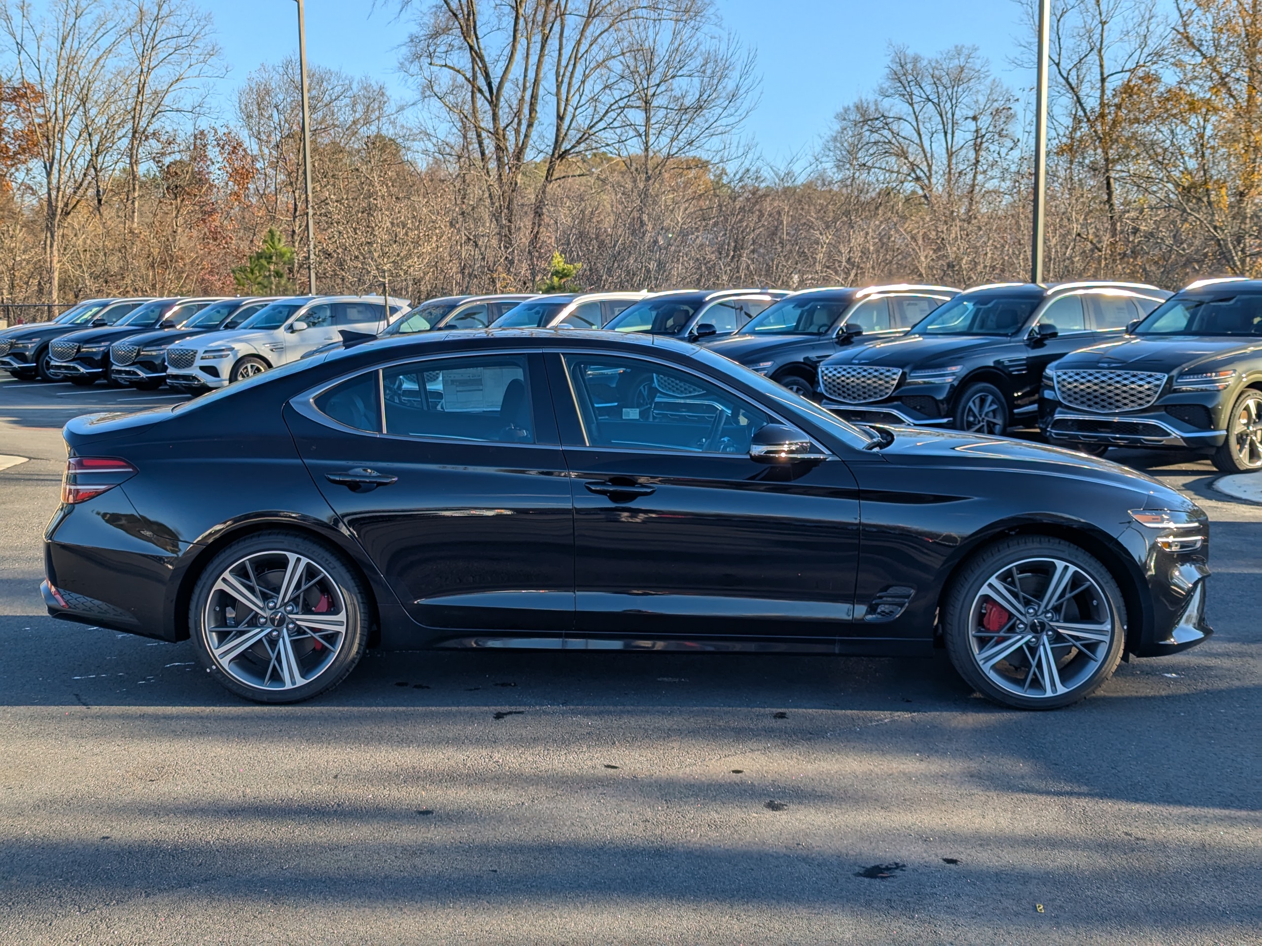 2025 Genesis G70 2.5T 8