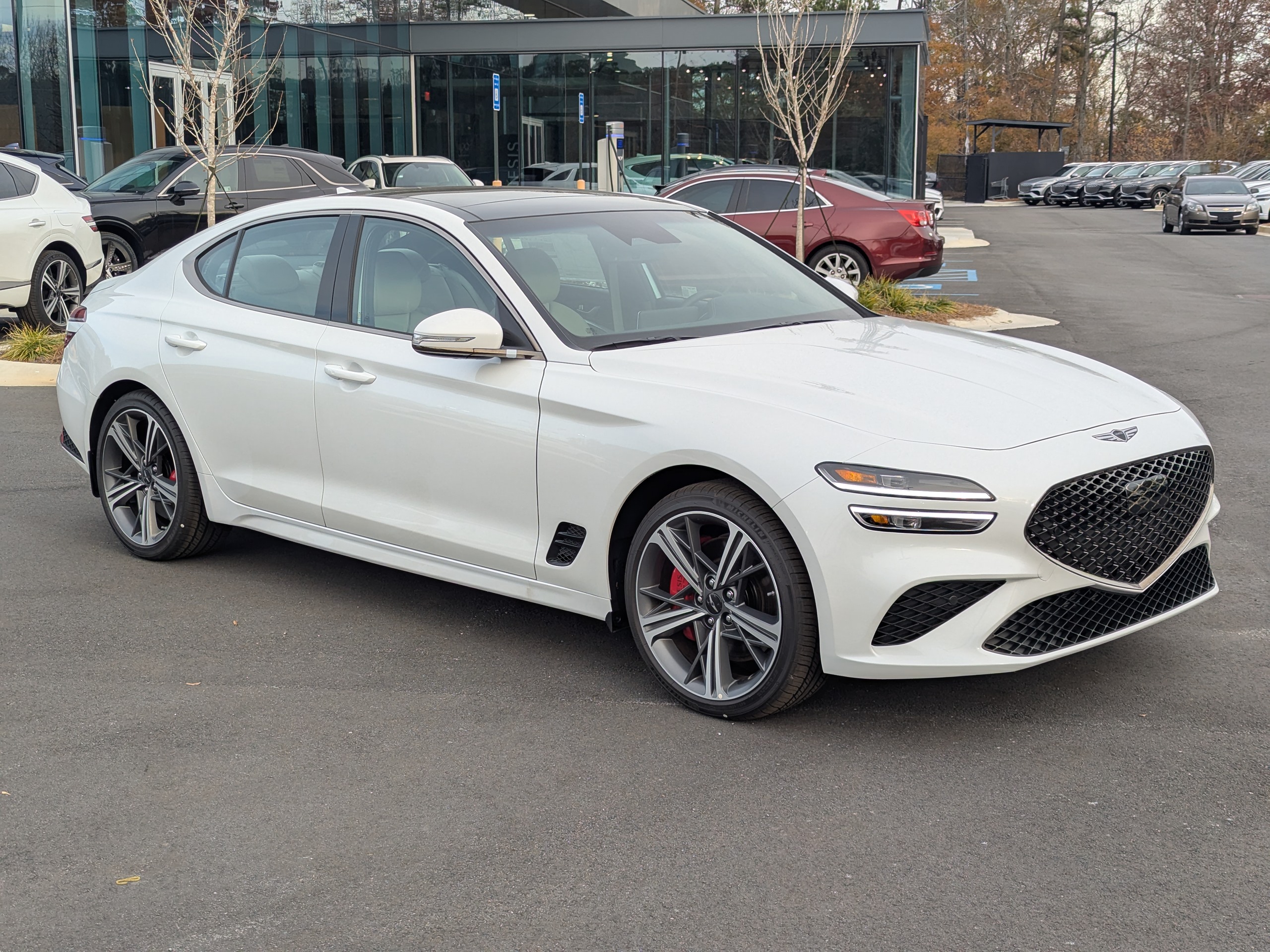 2025 Genesis G70 2.5T 1