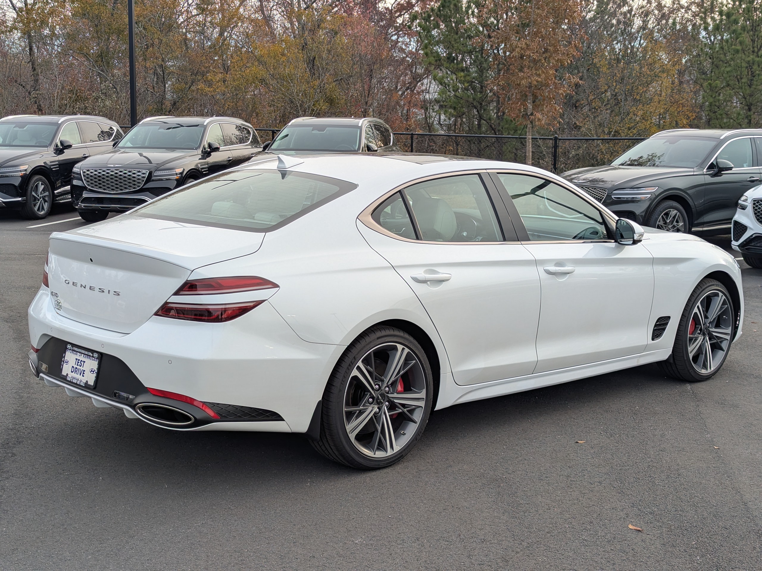 2025 Genesis G70 2.5T 7