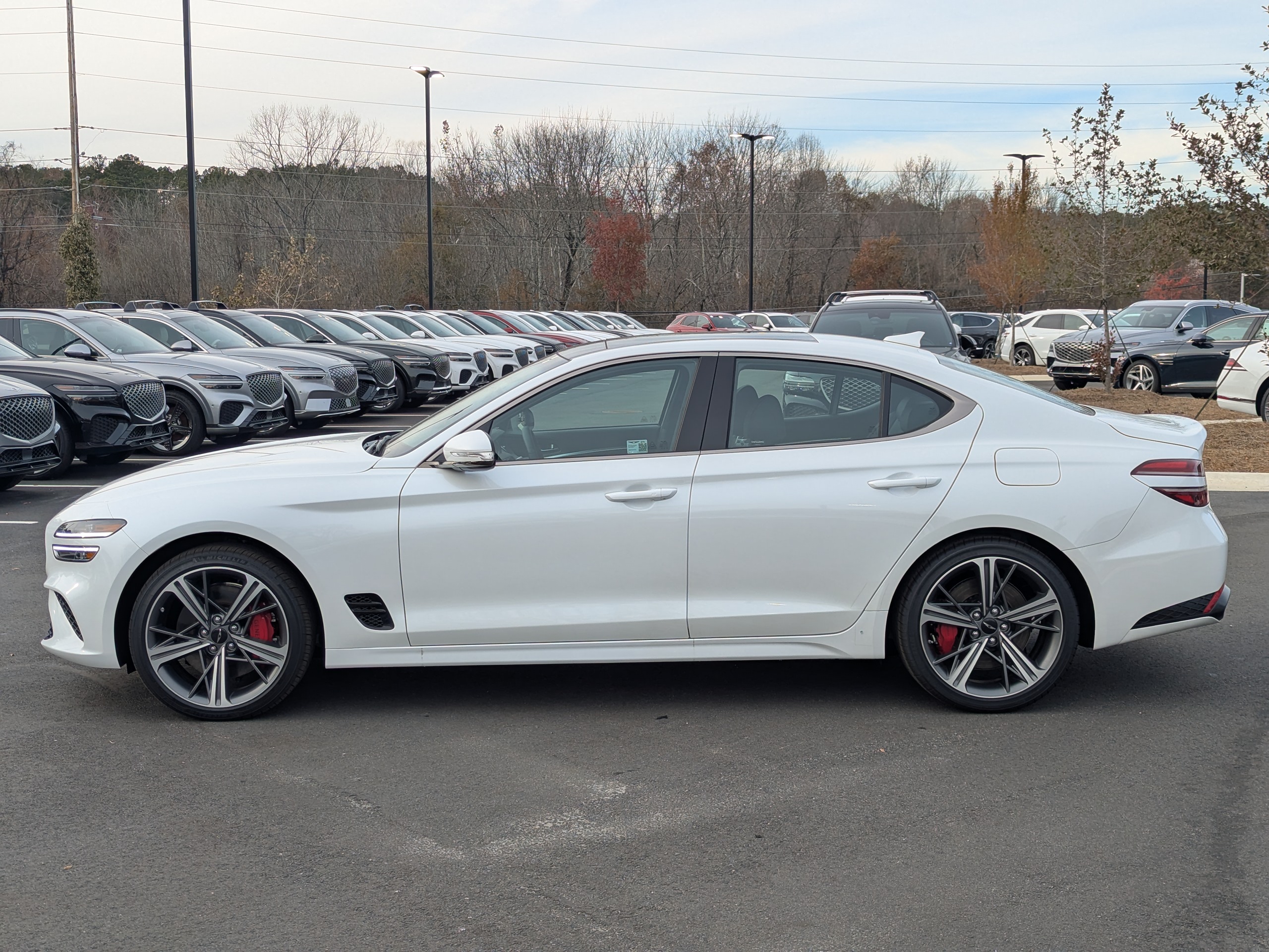 2025 Genesis G70 2.5T 4