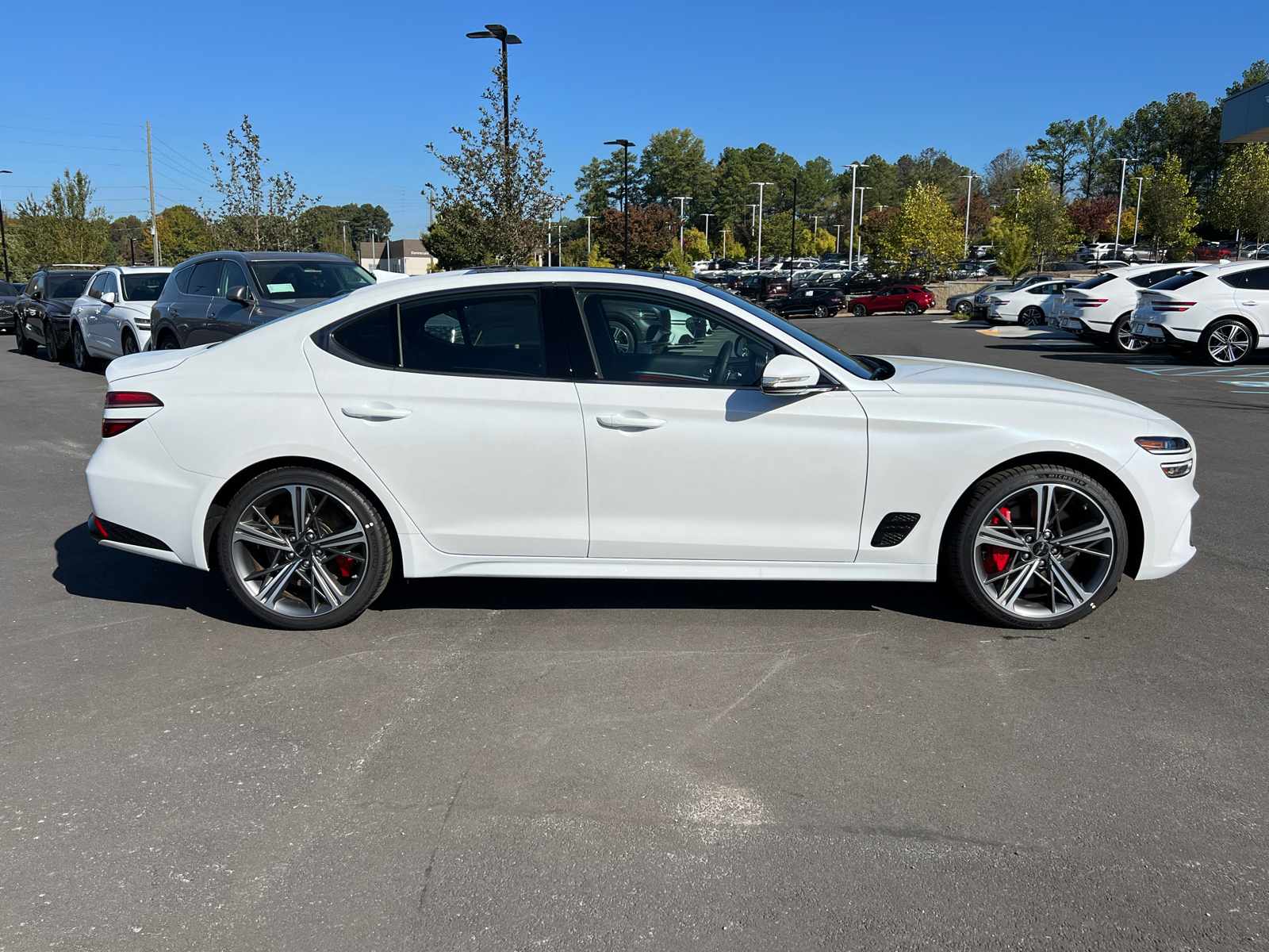 2025 Genesis G70 3.3T Sport Advanced 8