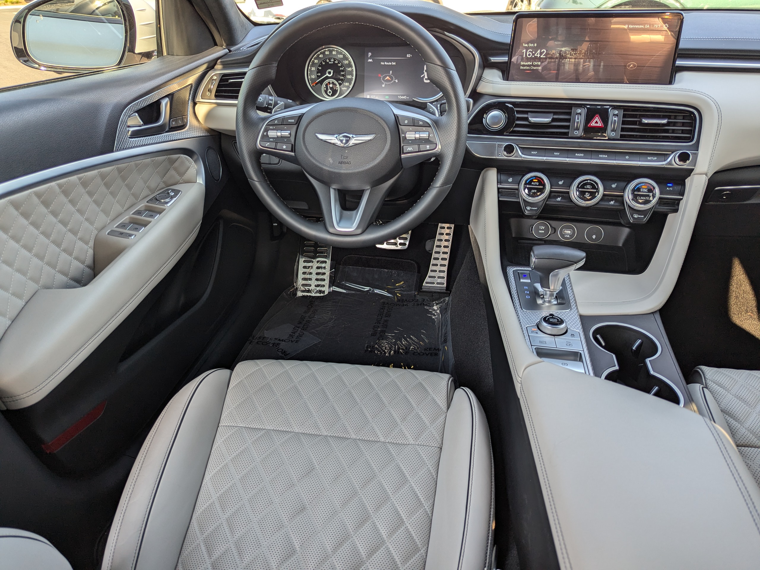 2023 Genesis G70 3.3T Sport Prestige 19