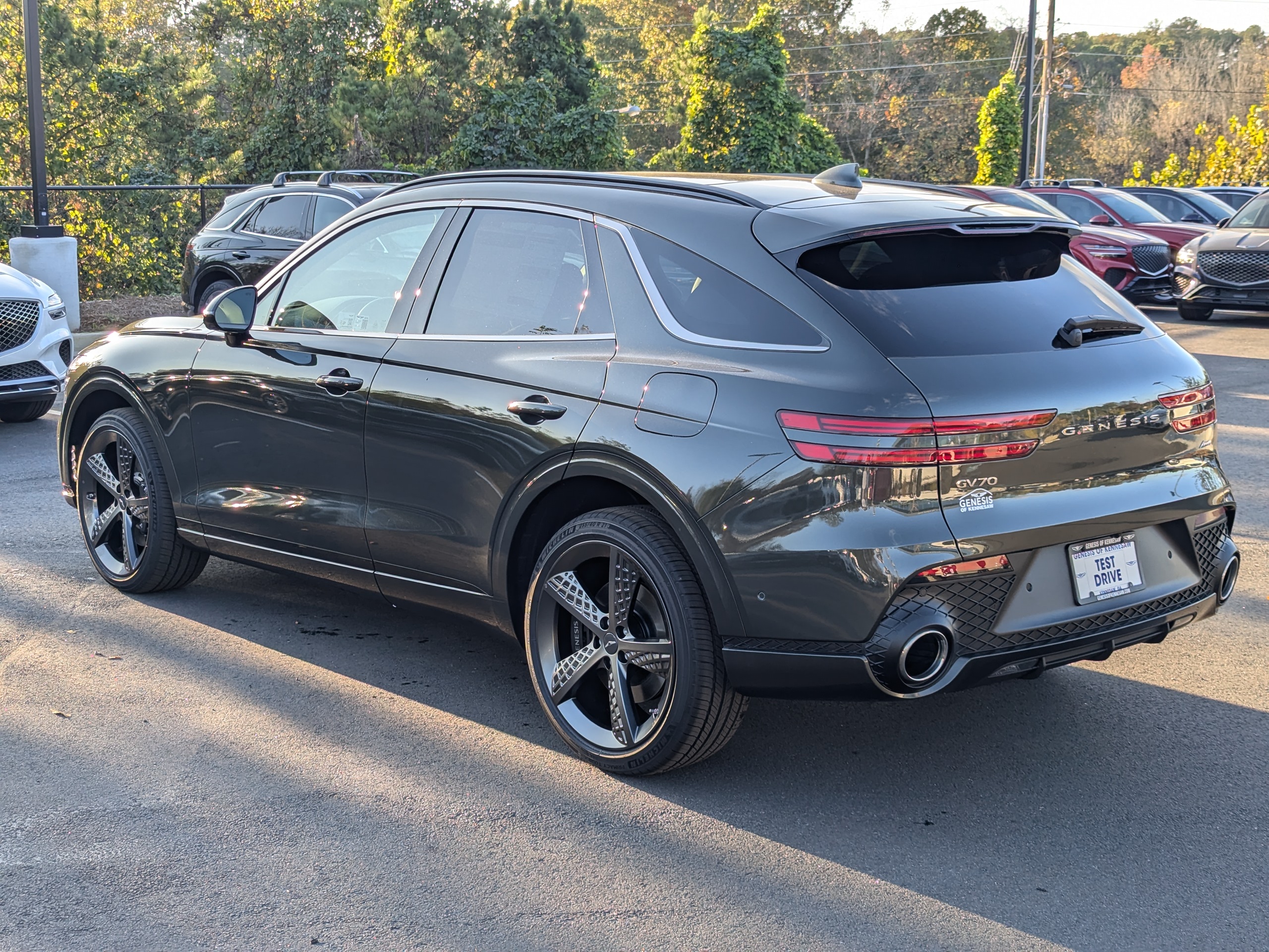 2025 Genesis GV70 2.5T 5