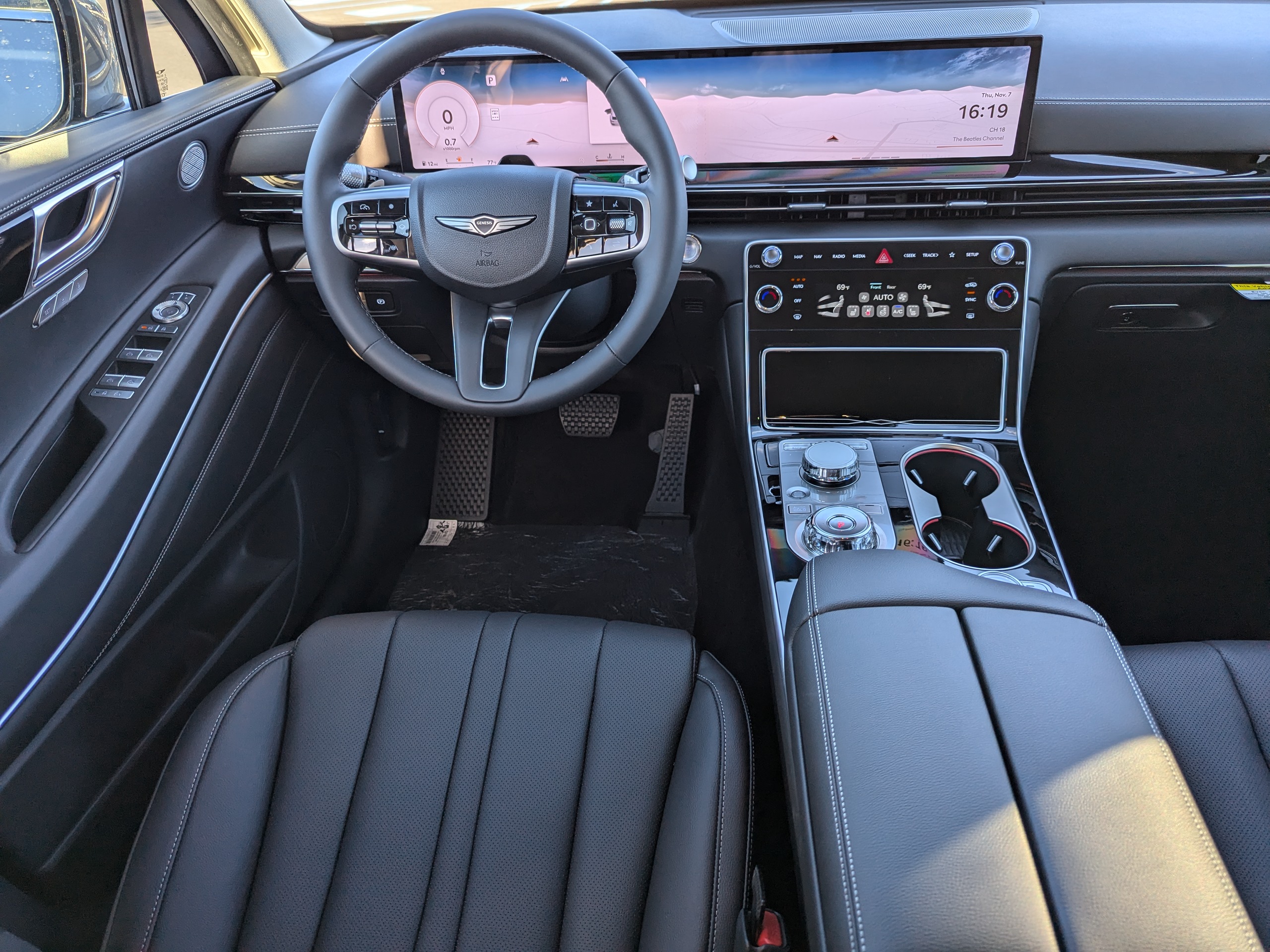 2025 Genesis GV80 2.5T 14