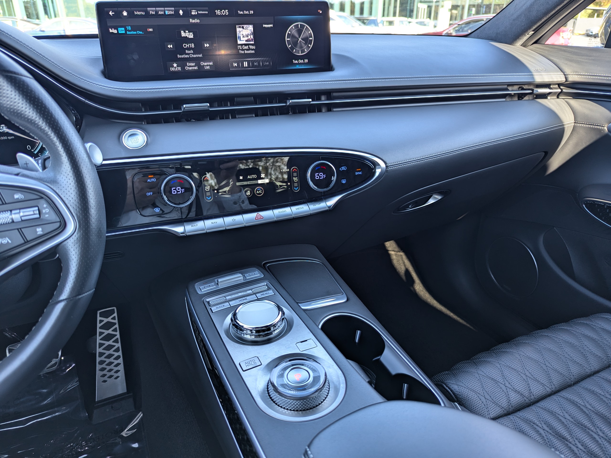 2023 Genesis GV70 3.5T Sport Prestige 24