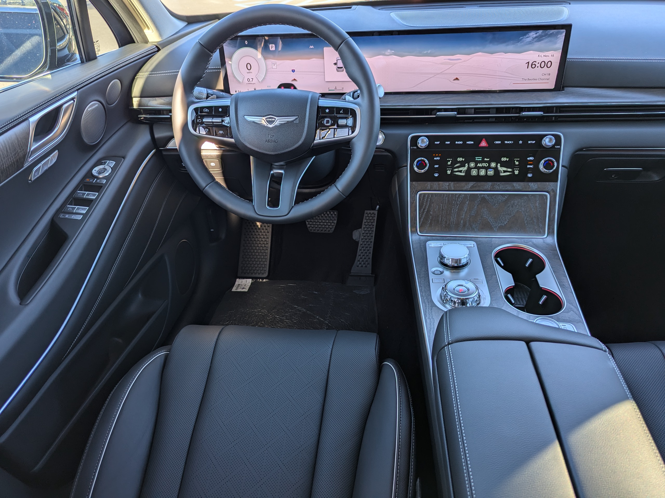 2025 Genesis GV80 2.5T Prestige 14