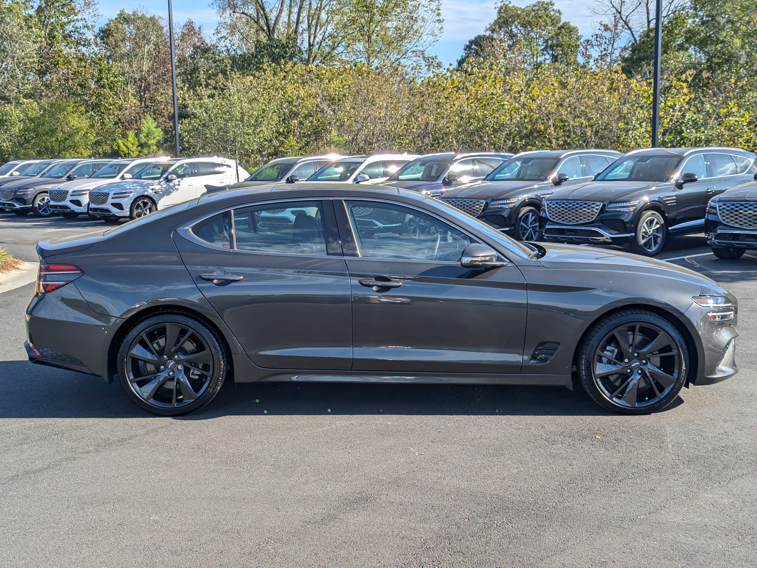 2023 Genesis G70 3.3T Sport Advanced 8