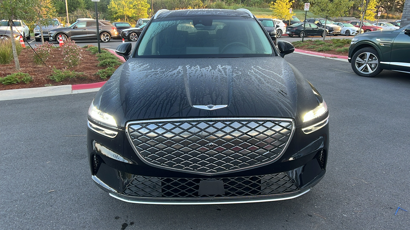 2025 Genesis Electrified GV70 Advanced 2