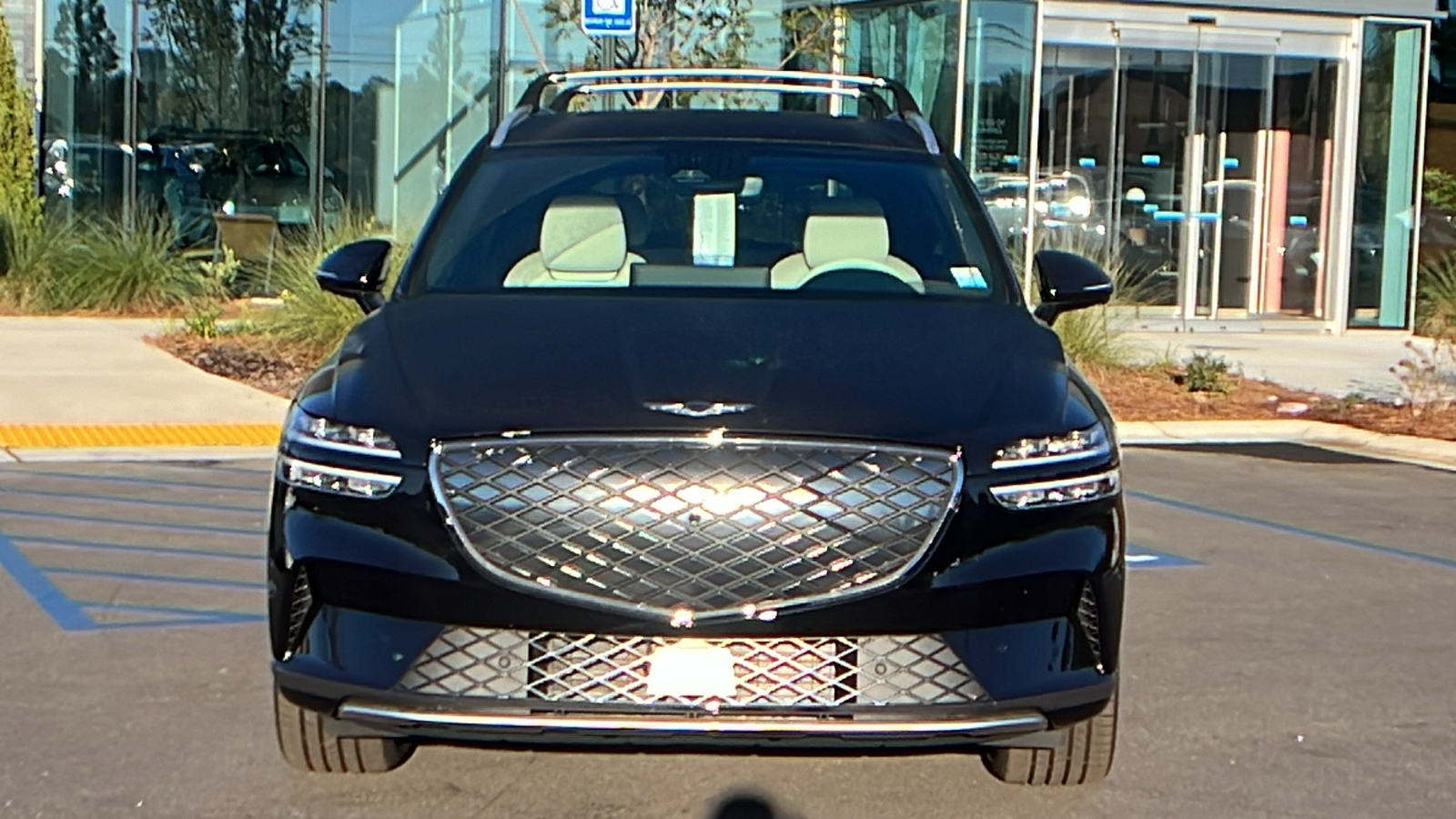 2025 Genesis Electrified GV70 Advanced 2