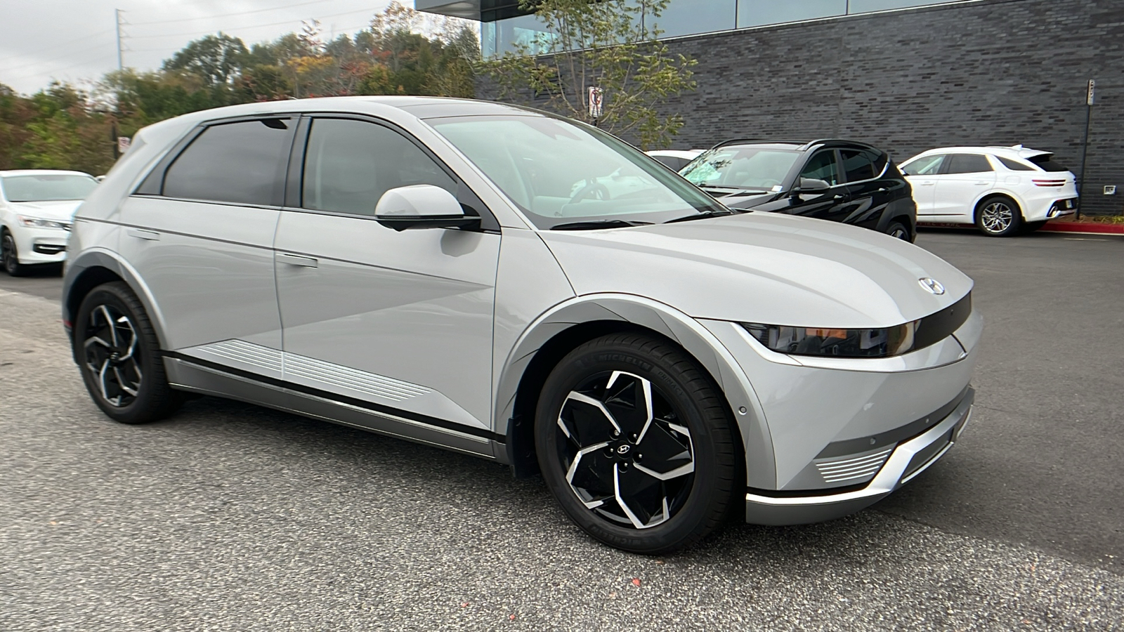 2024 Hyundai IONIQ 5 Limited 1