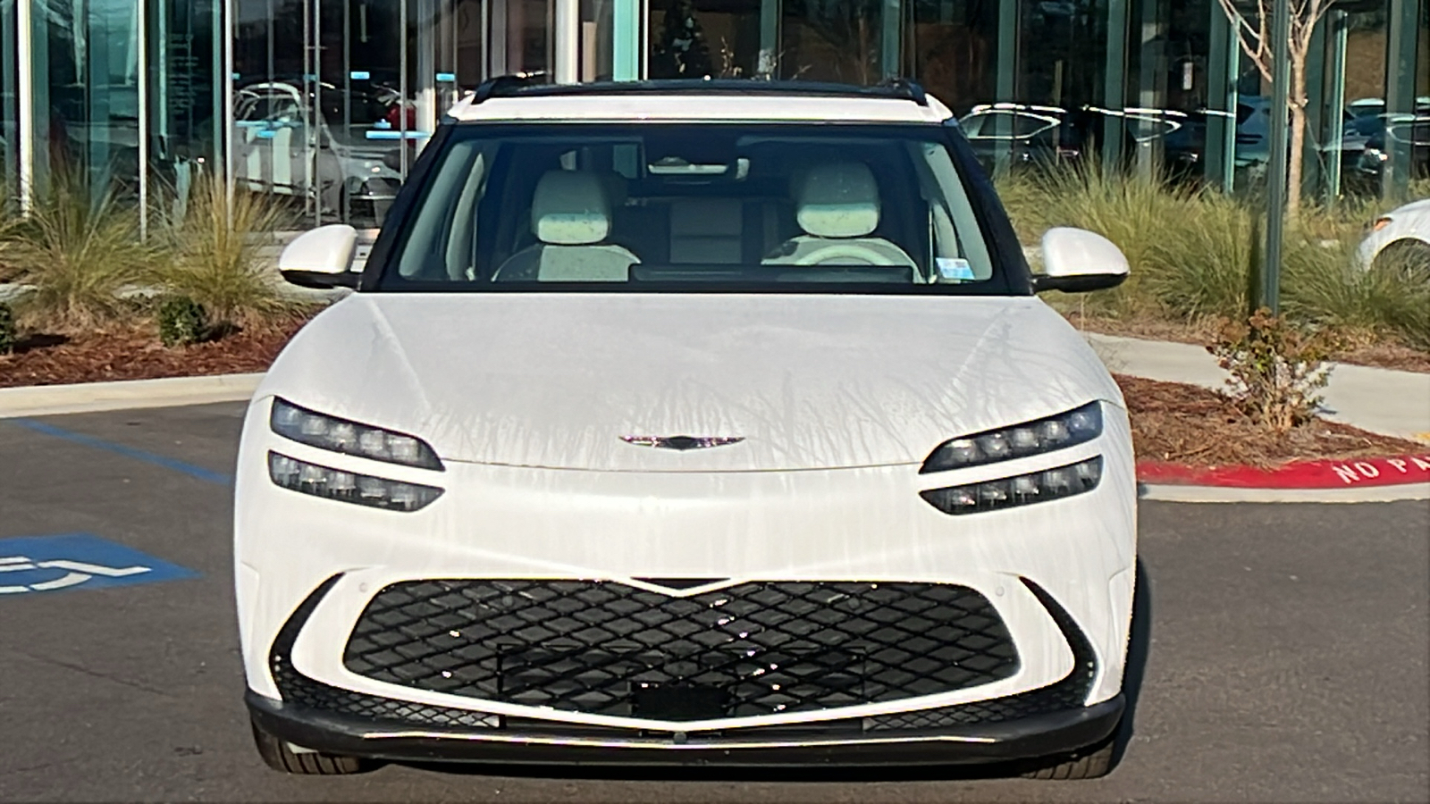 2025 Genesis GV60 Standard 2