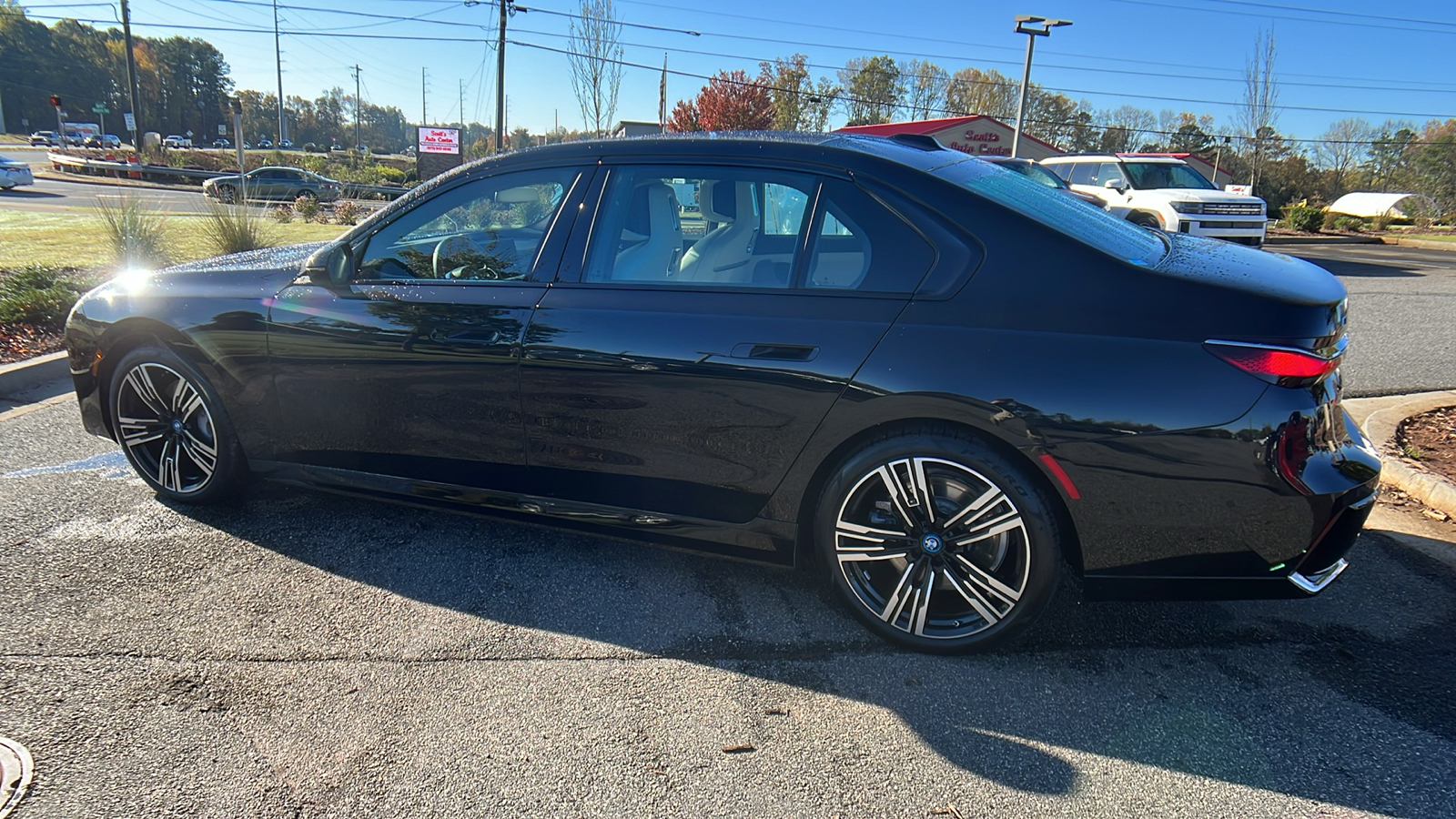 2023 BMW i7 xDrive60 5