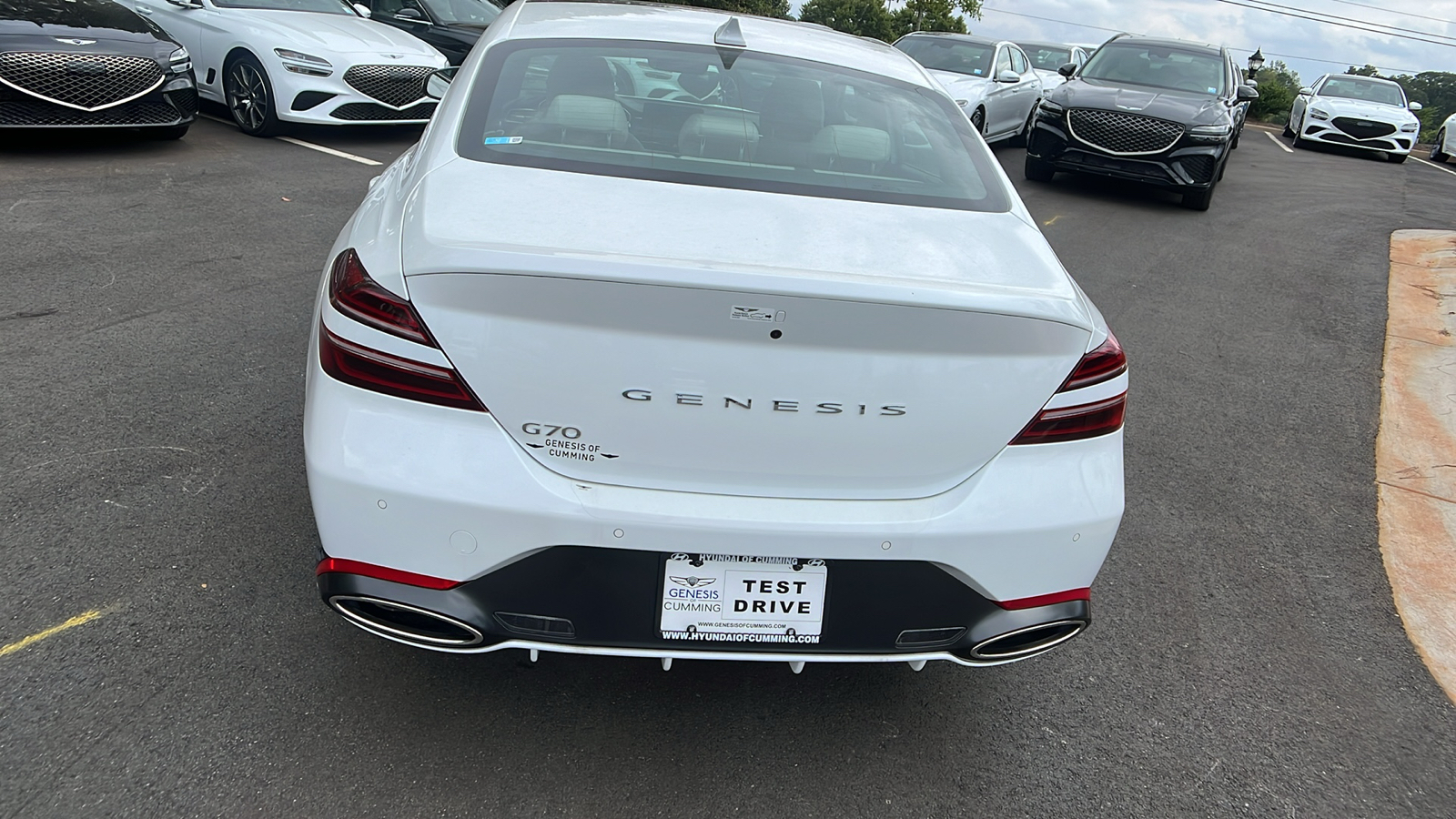 2025 Genesis G70 2.5T 6