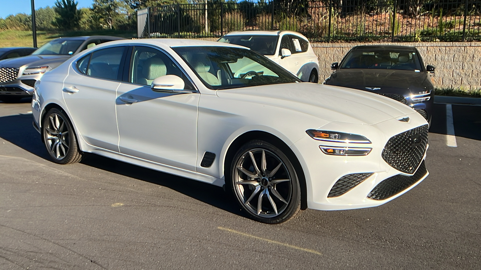 2025 Genesis G70 2.5T 1