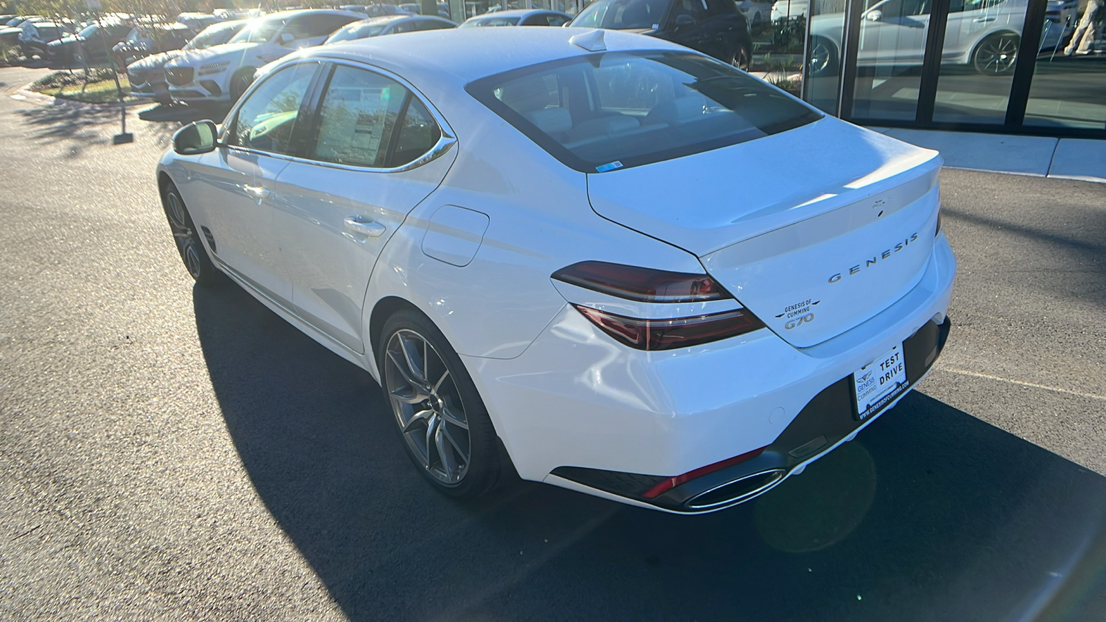 2025 Genesis G70 2.5T 5